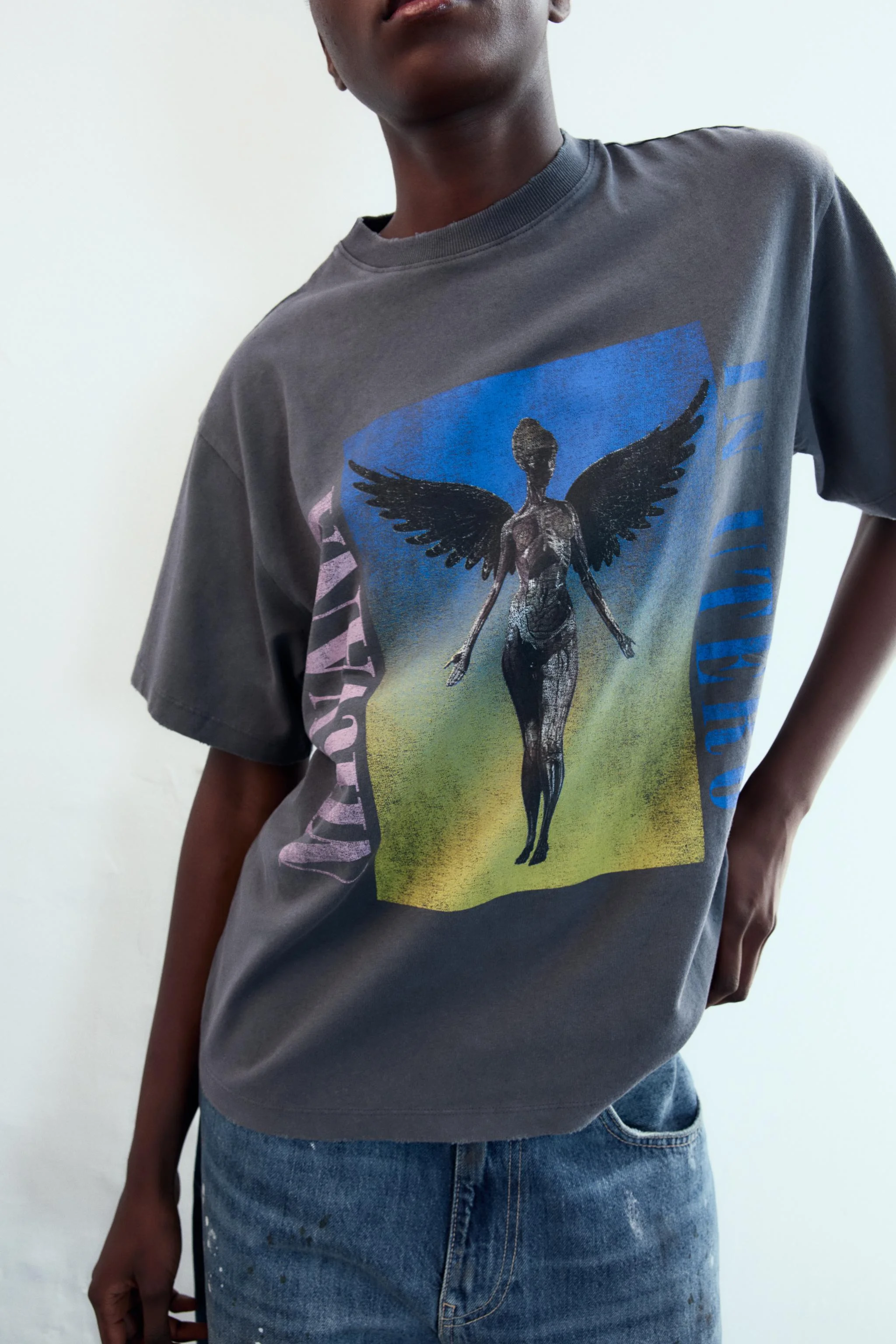 تی‌شرت با افکت کهنه NIRVANA©