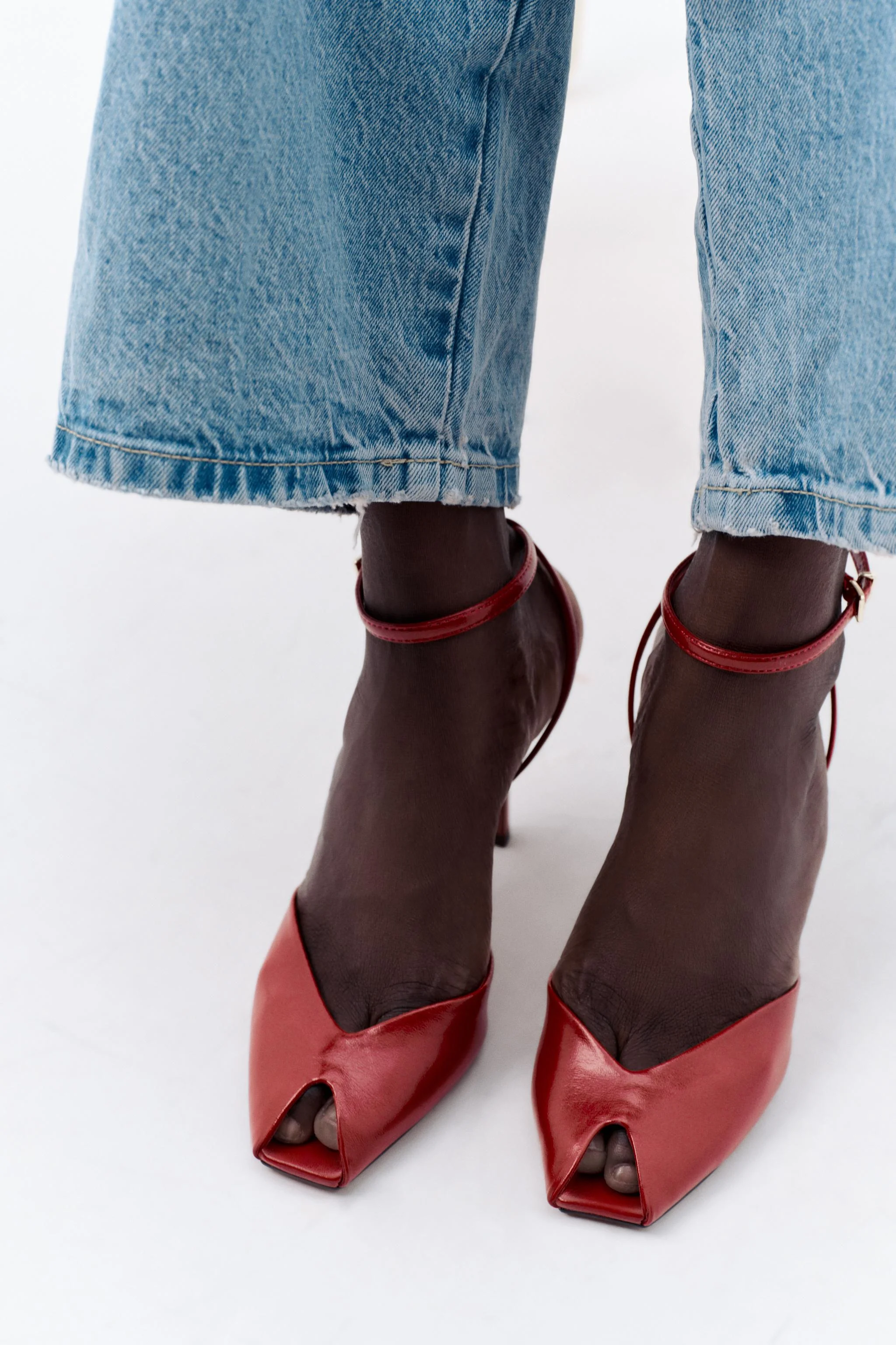 صندل پاشنه سوزنی بند دار