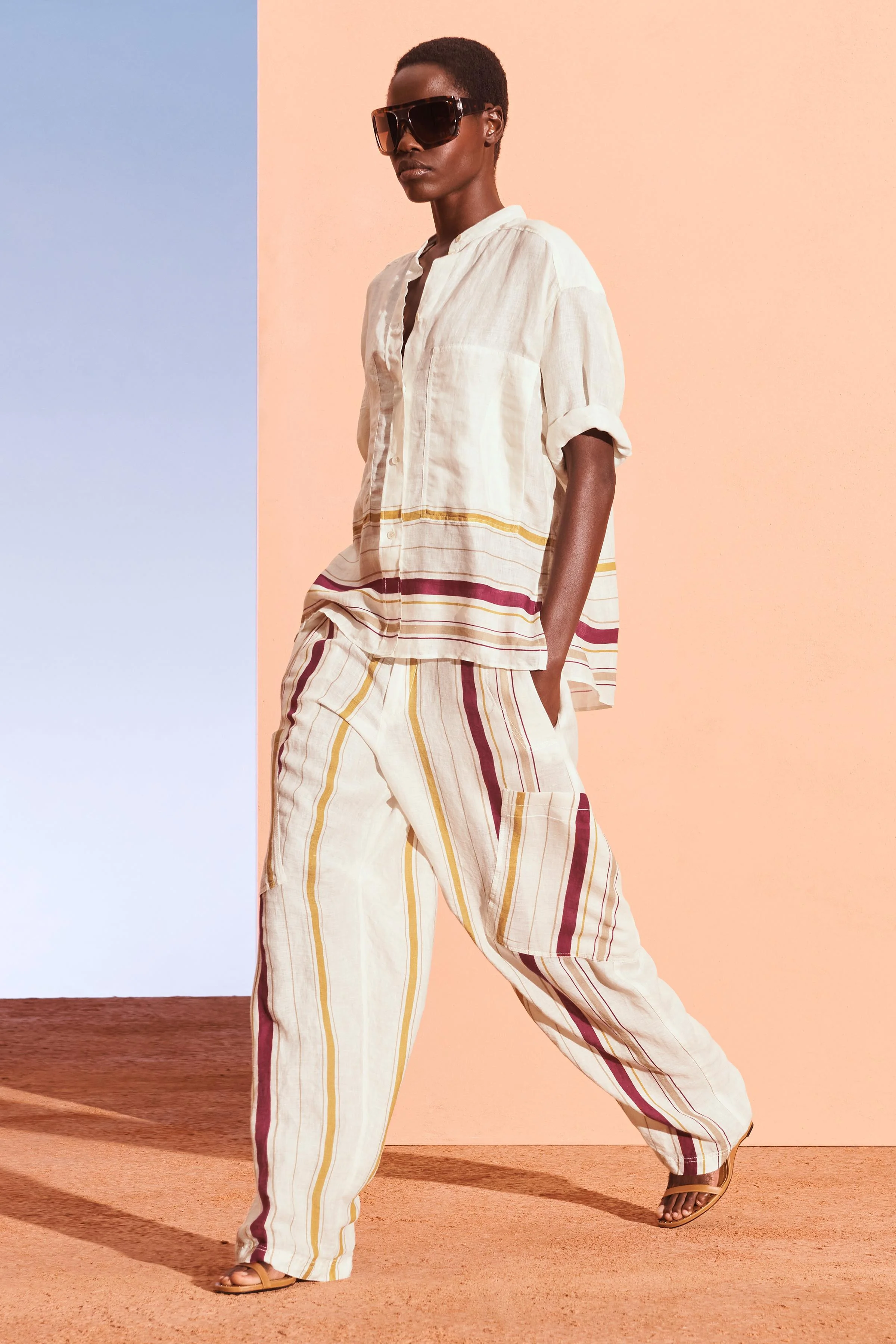 کفش صندل چرمی پاشنه یکسره