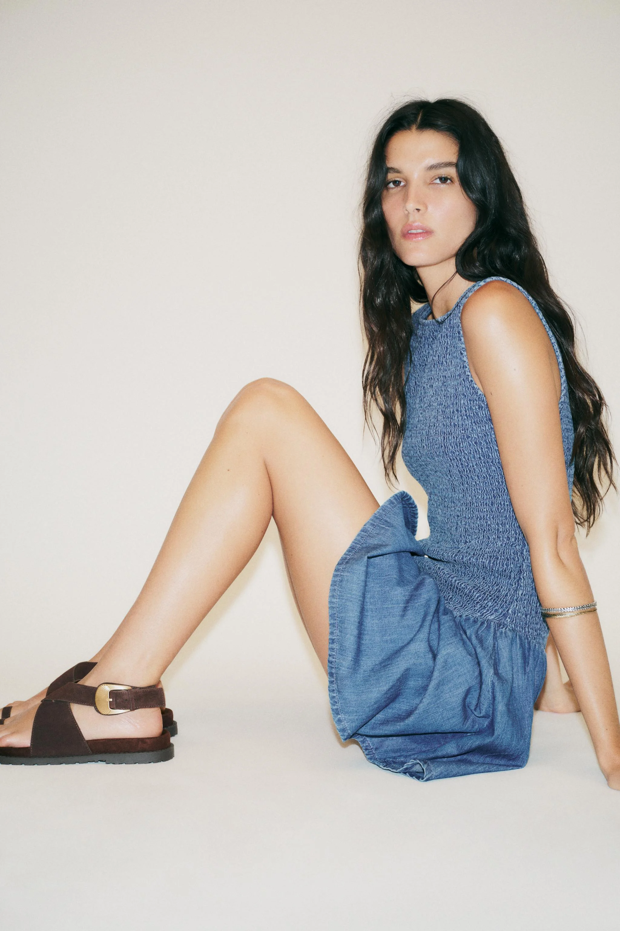 صندل انگشتی سگک دار با رویه جیر