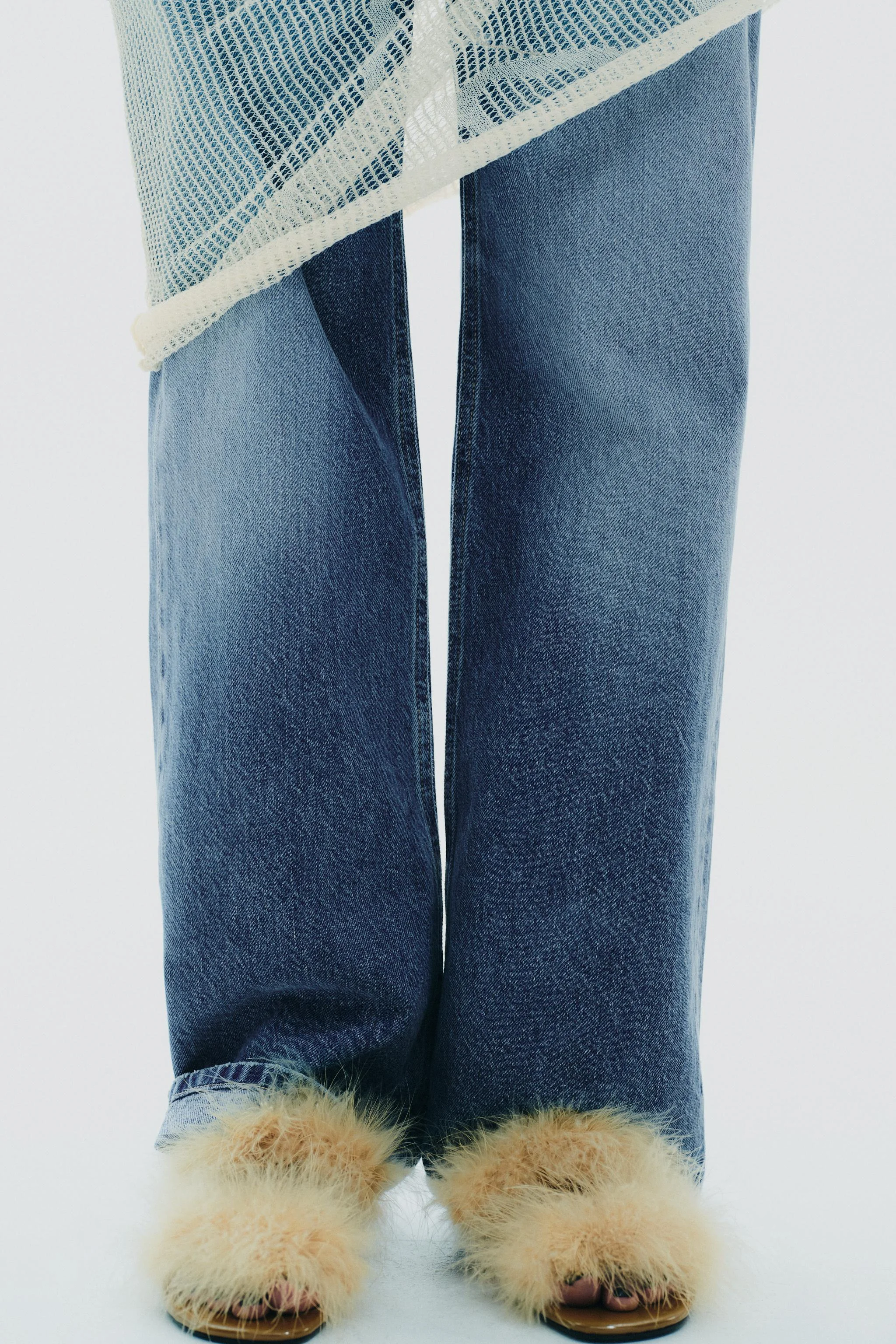 صندل بند پر دار