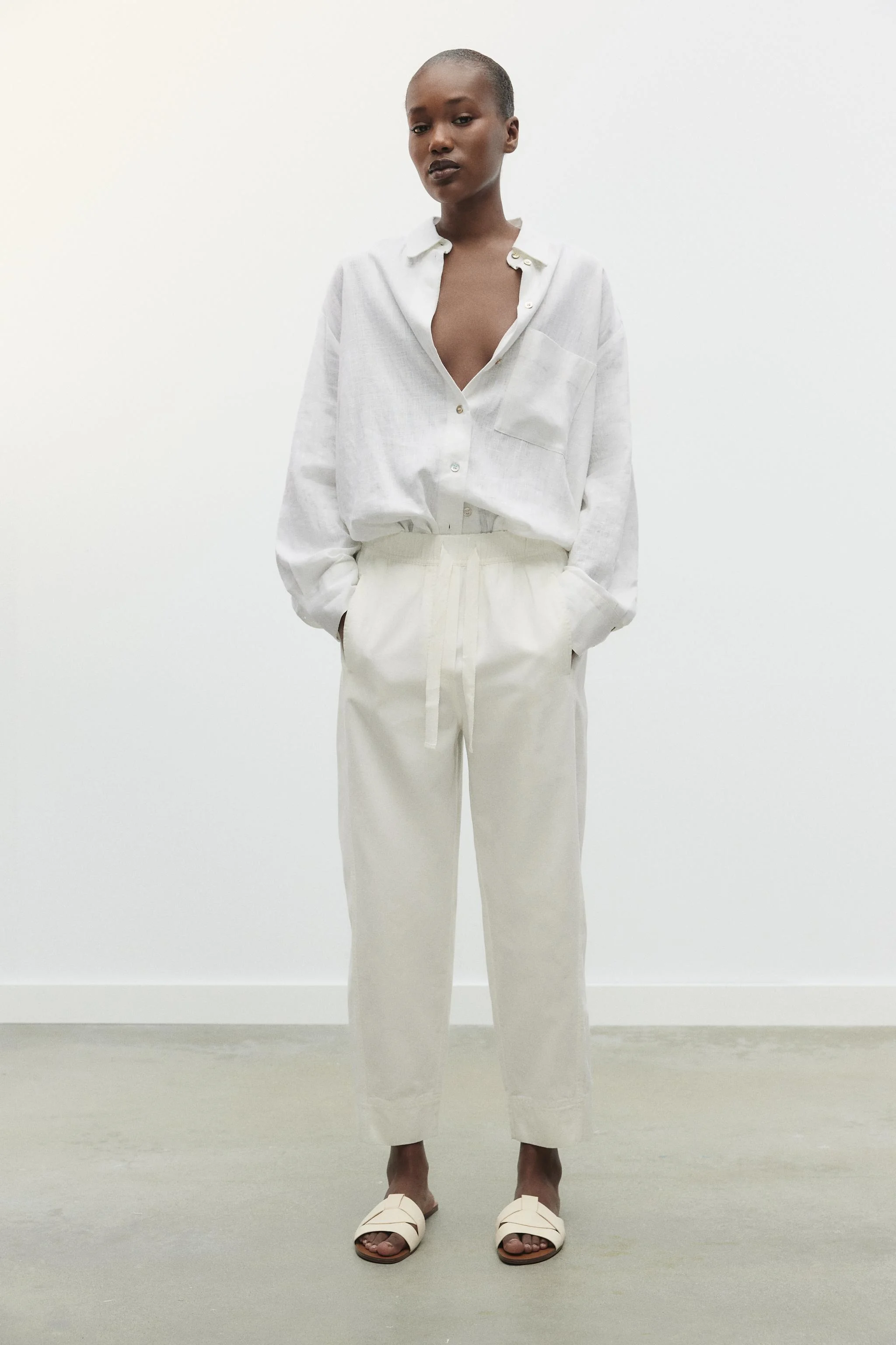 صندل های تخت چرمی ضربدری