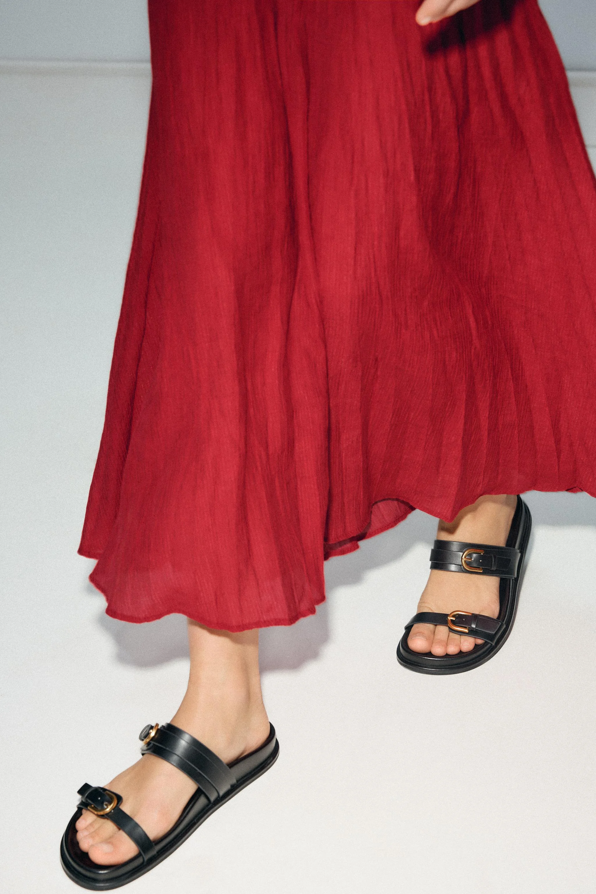 صندل تخت سگک دار