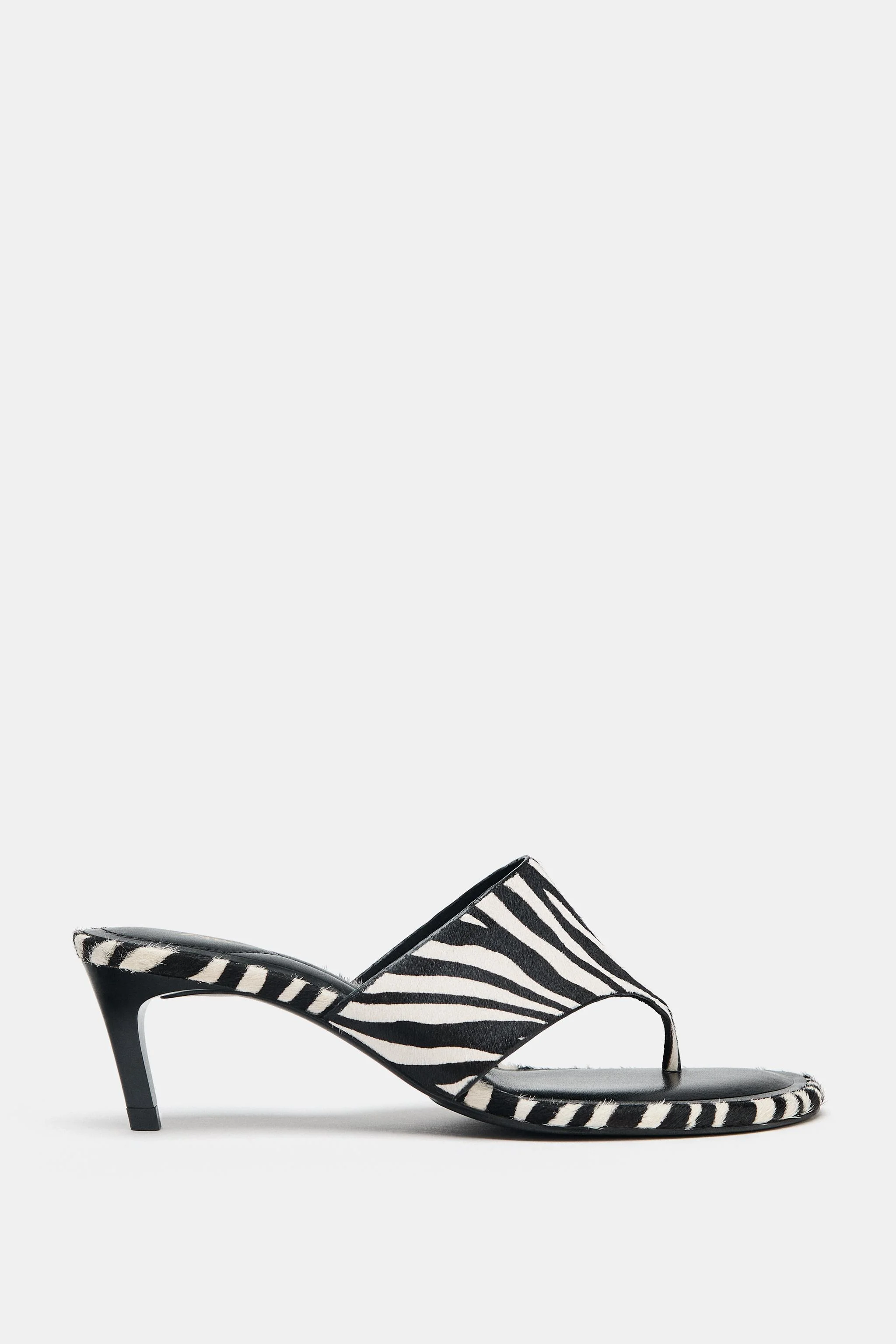 صندل چرمی با طرح حیوانات