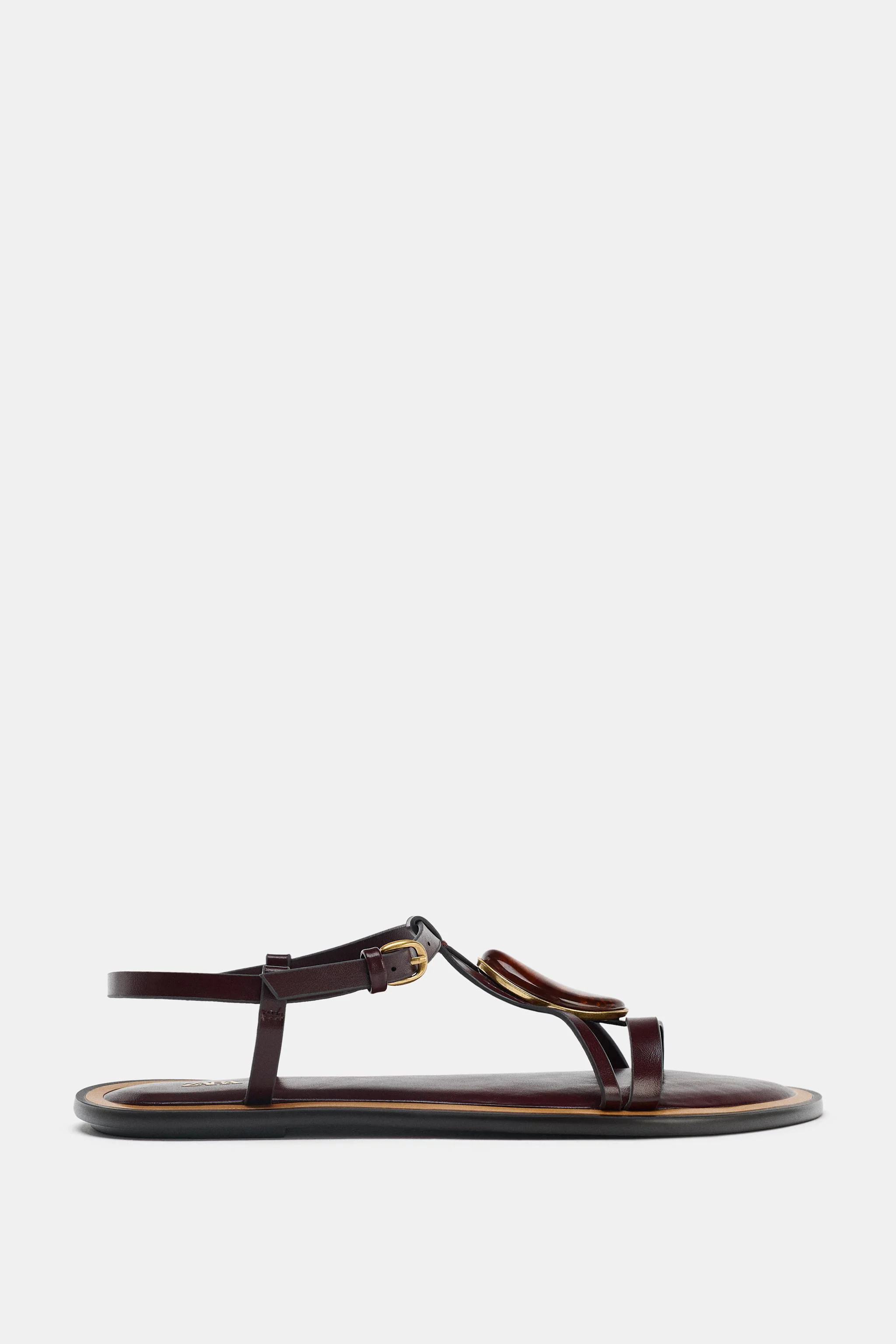 صندل های تزیین شده فلزی