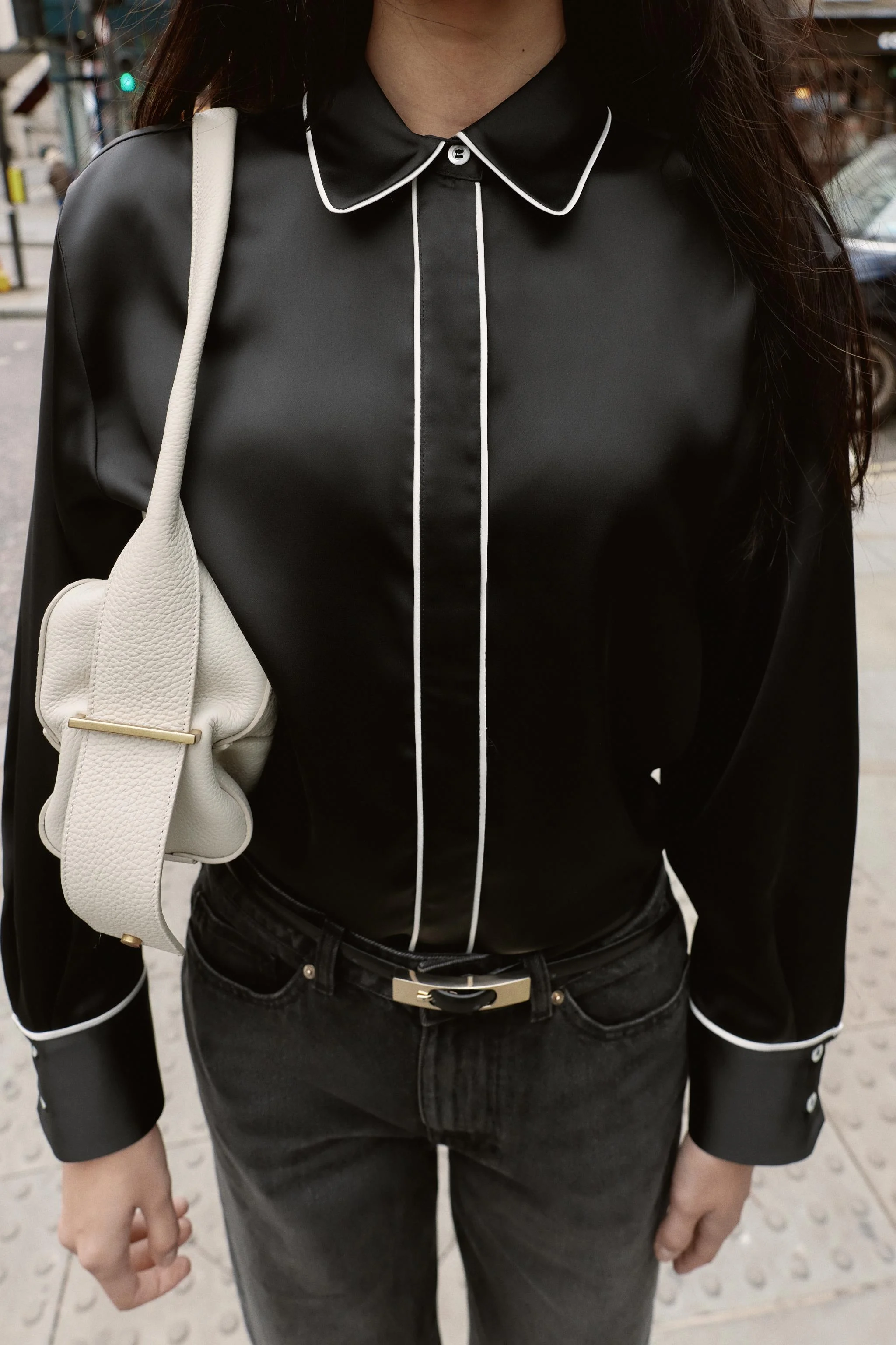 پیراهن ساتن سایز بزرگ با نوار تزئینی متضاد