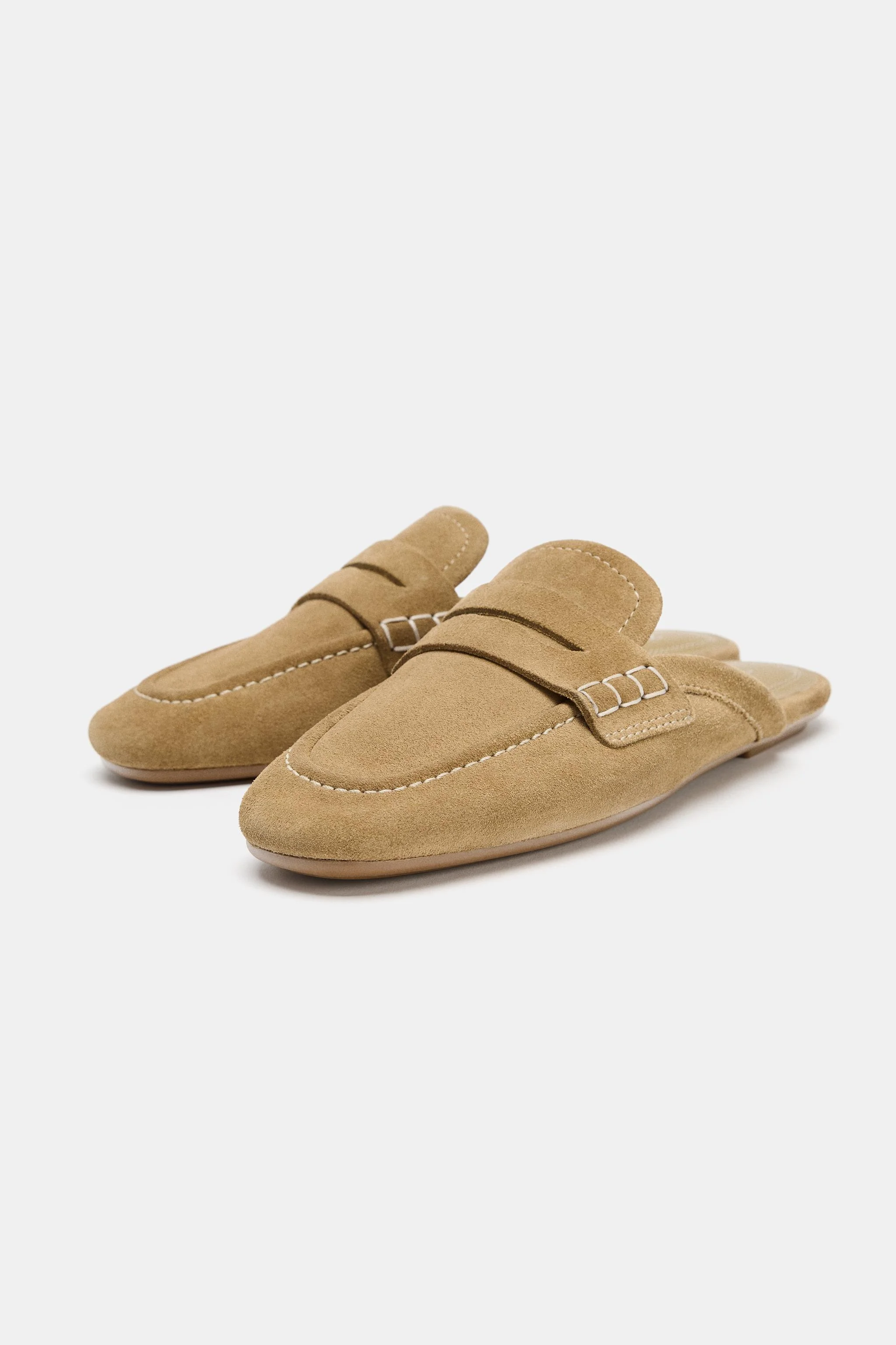 کفش کالج تخت پاشنه باز از جنس جیر کفش کالج تخت پاشنه باز از جنس جیر