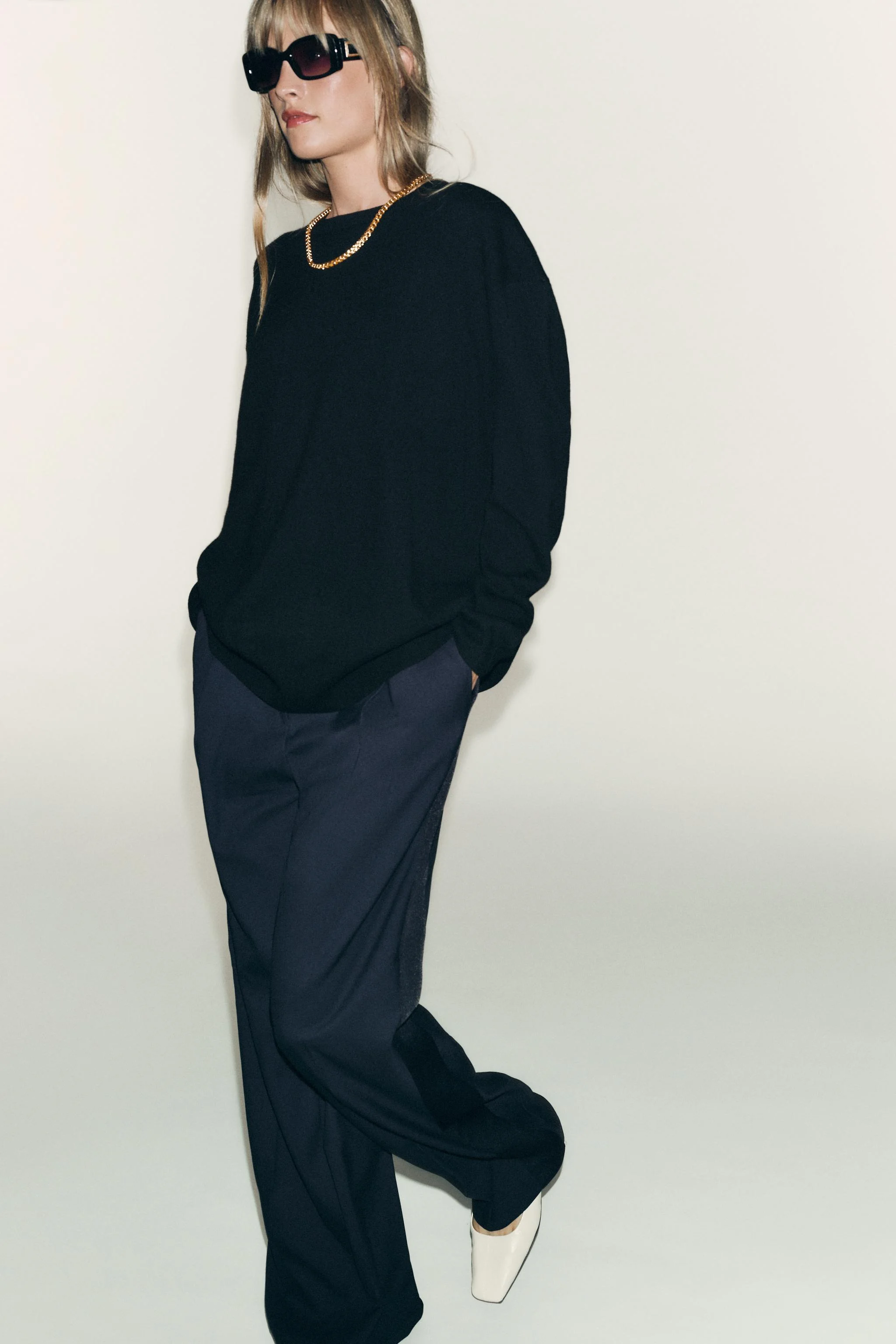 کفش باله پشتی چرمی کفش باله پشتی چرمی