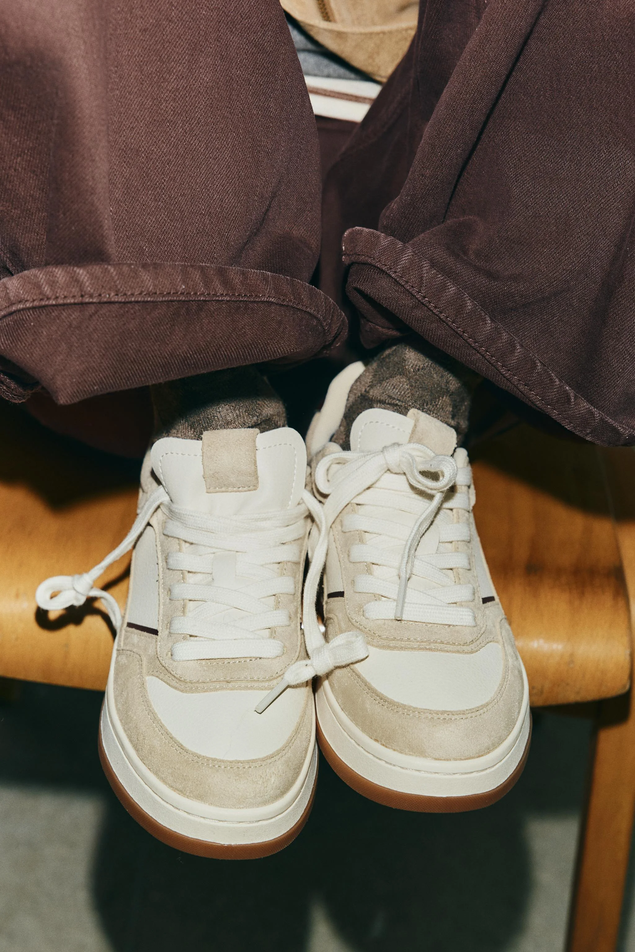 کفش ورزشی ترکیبی کفش ورزشی ترکیبی