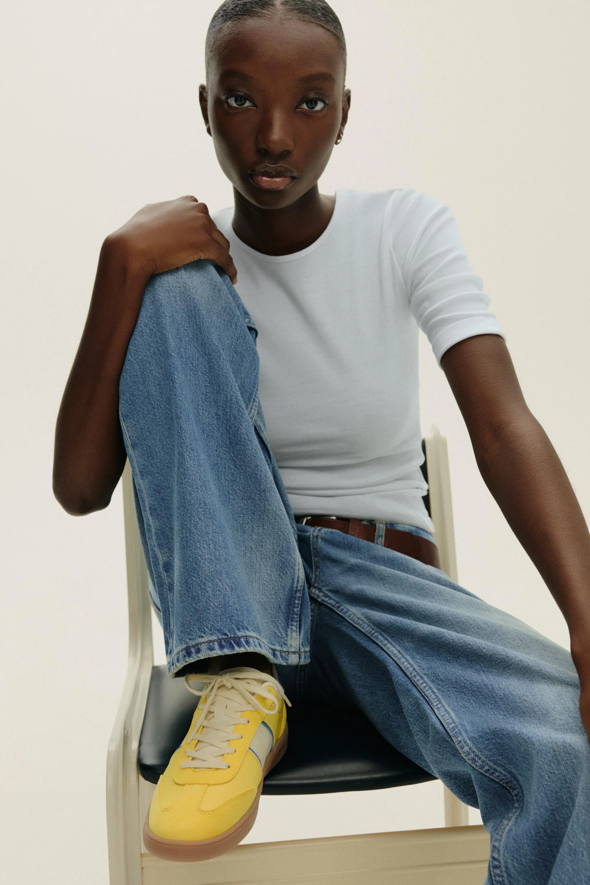 کفش ورزشی رنگی کفش ورزشی رنگی