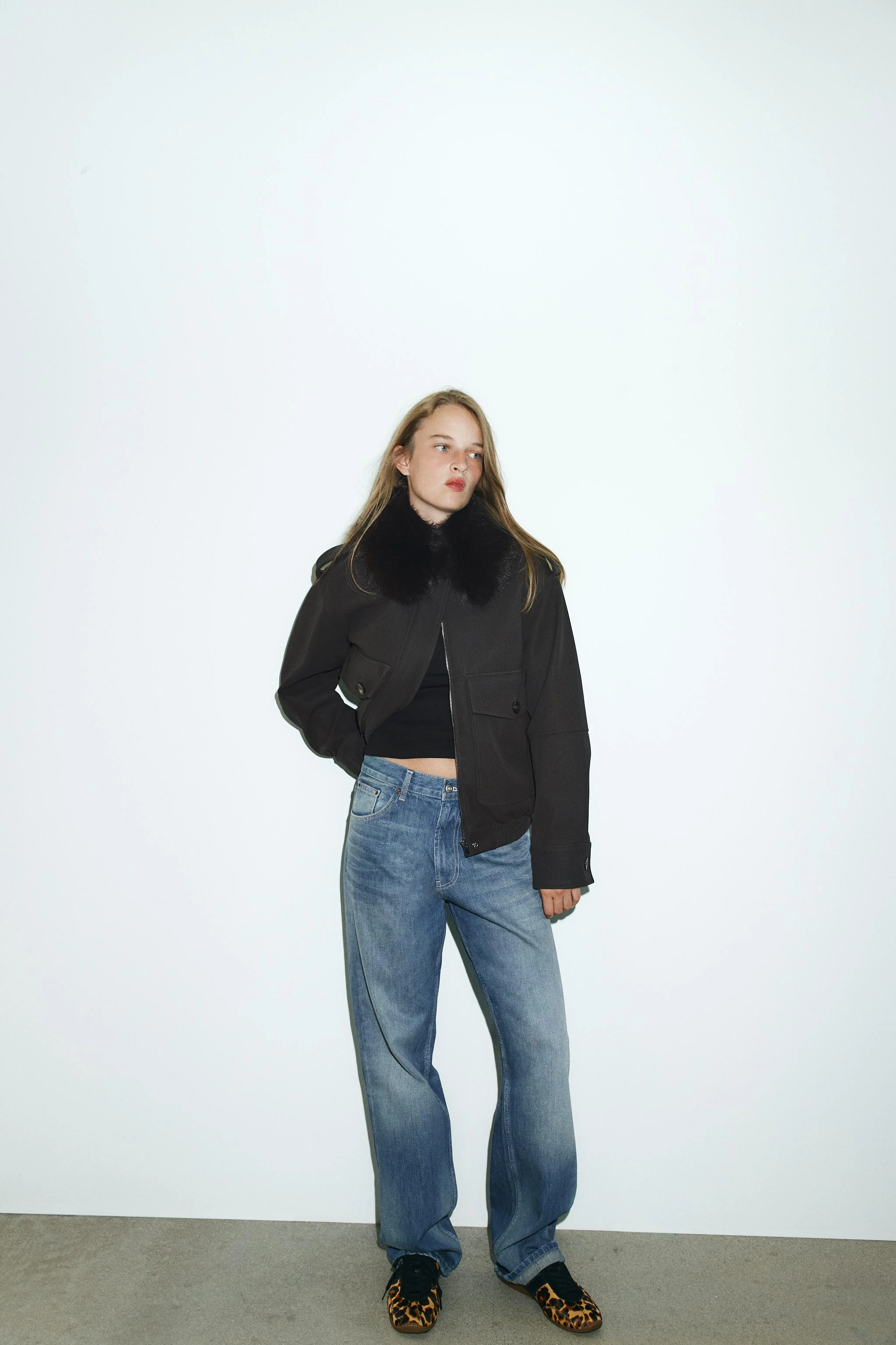 کفش ورزشی چرمی با طرح حیوانات کفش ورزشی چرمی با طرح حیوانات