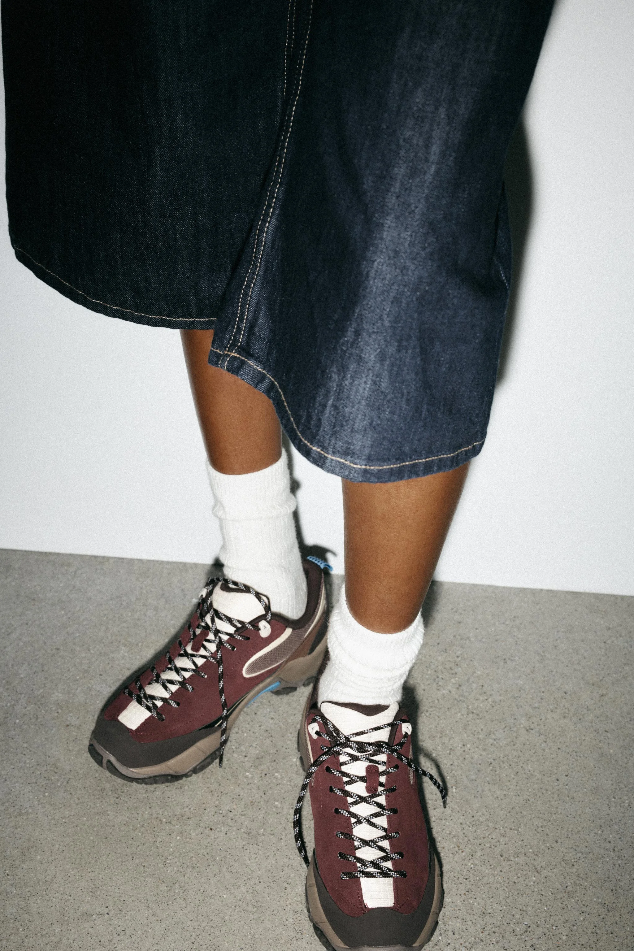 کفش ورزشی کشی کفش ورزشی کشی