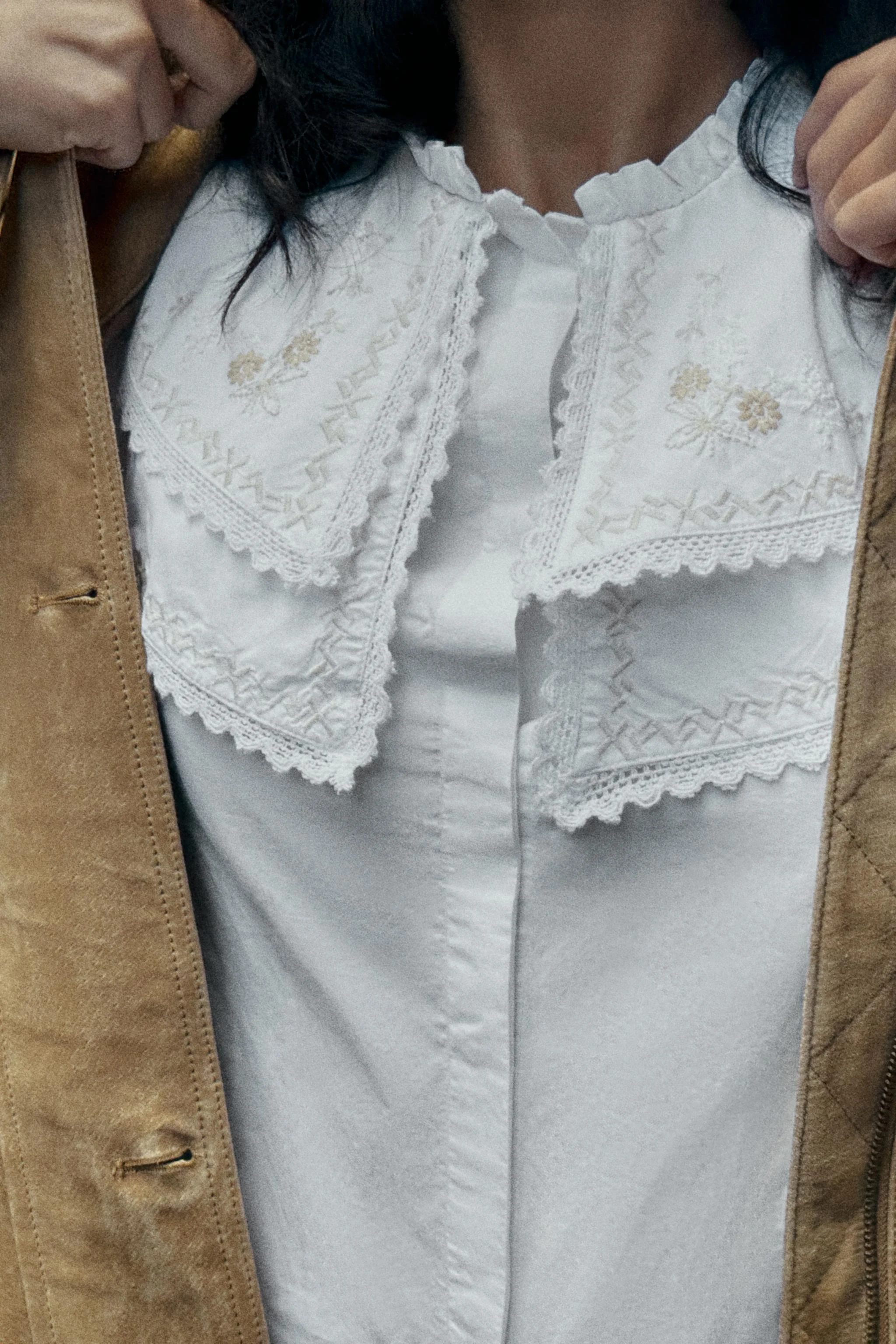 پیراهن پاپلین گلدوزی شده با یقه پیتر پن