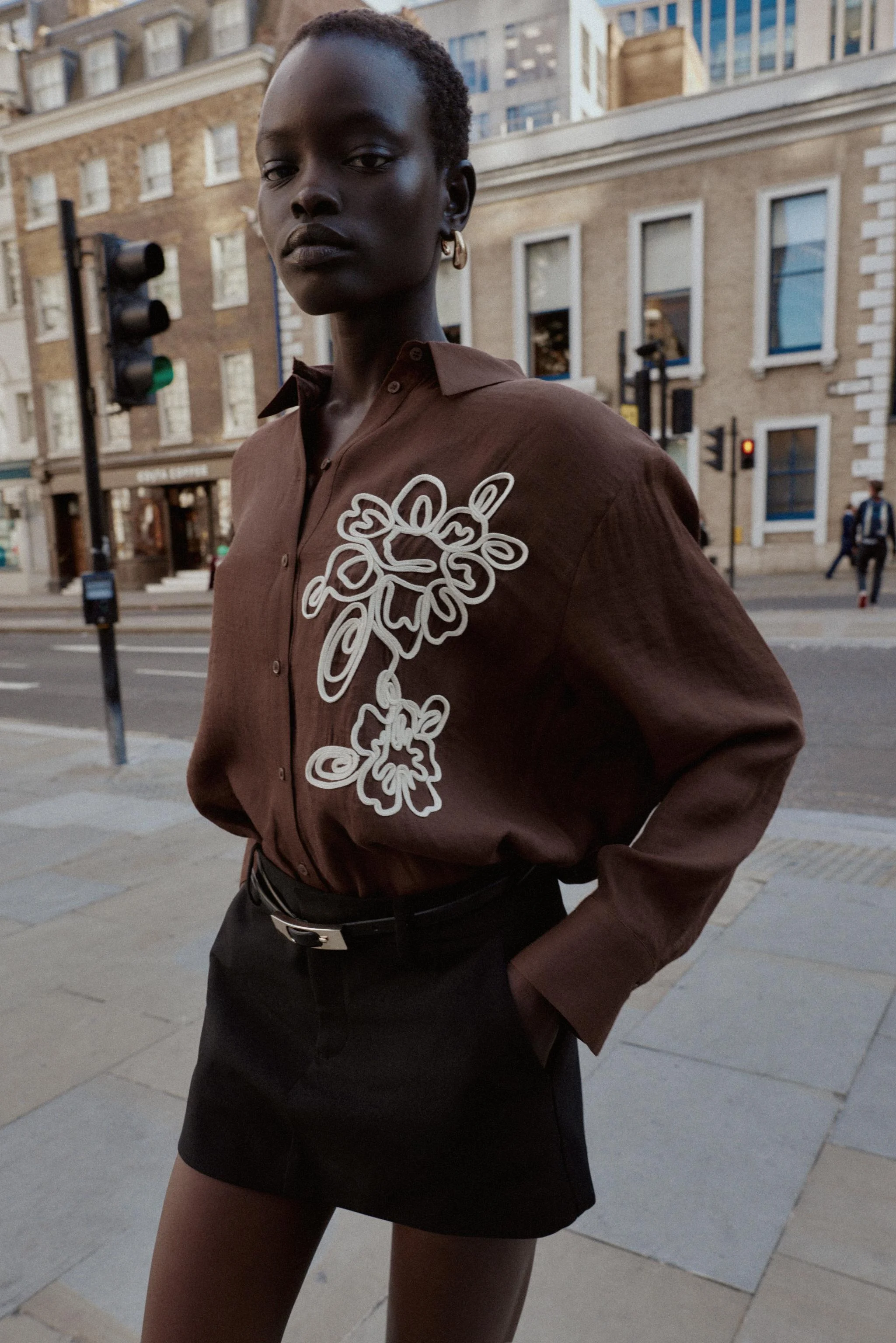 پیراهن طرح گلدار با بافت خاص