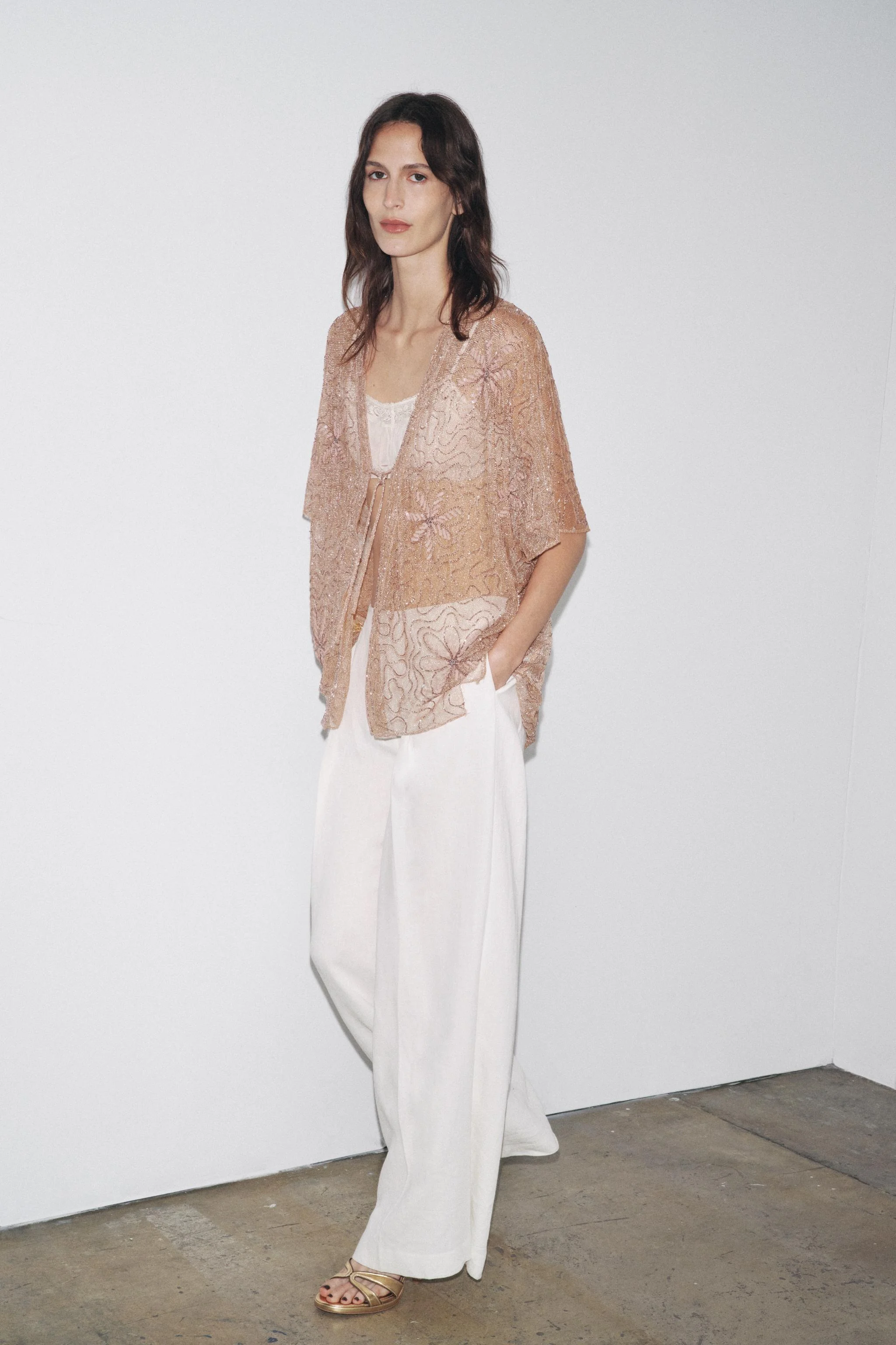 بلوز گلدوزی شده ZW COLLECTION