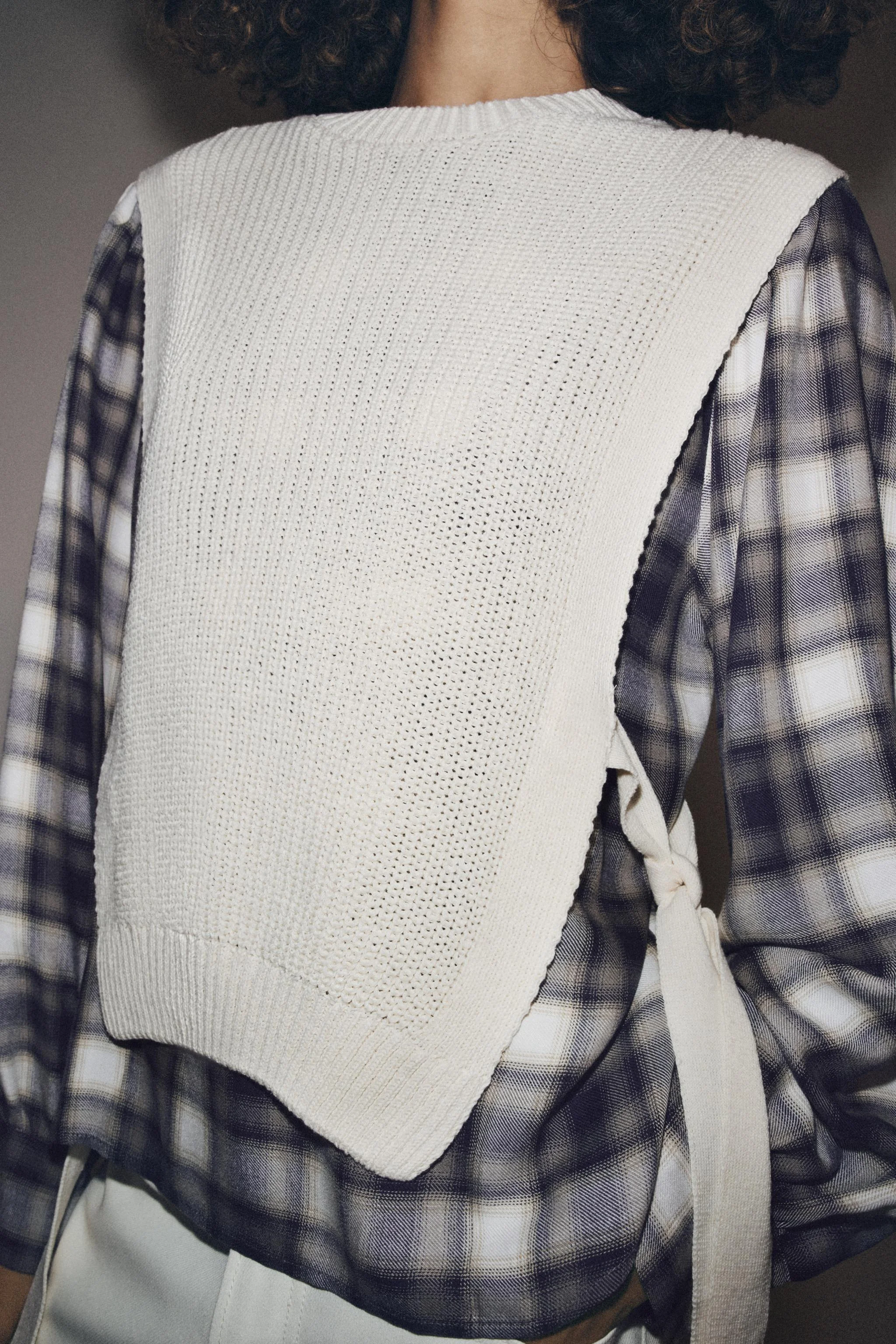 پیراهن چهارخانه با طرح جلیقه