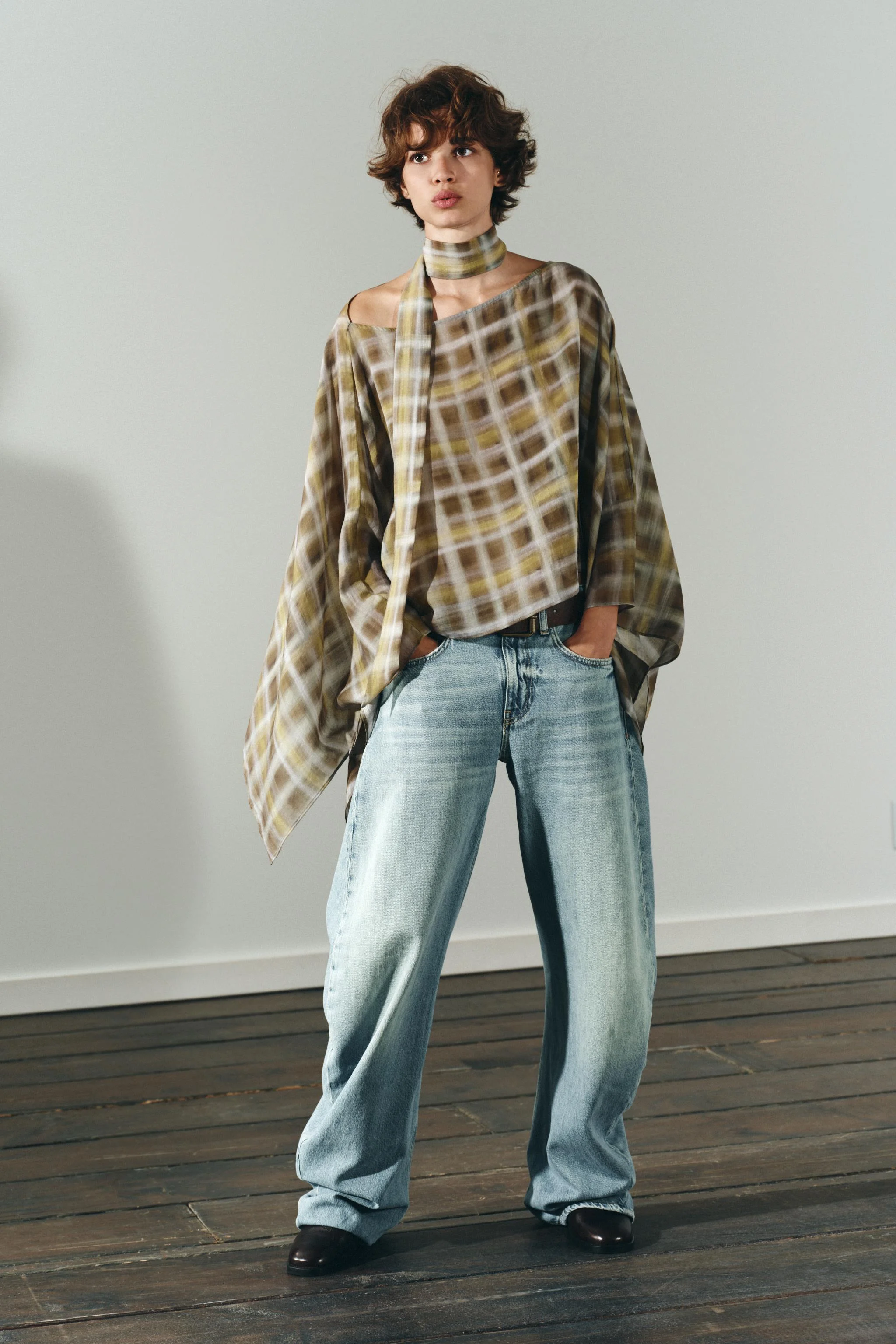 شنل طرح شطرنجی شنل طرح شطرنجی