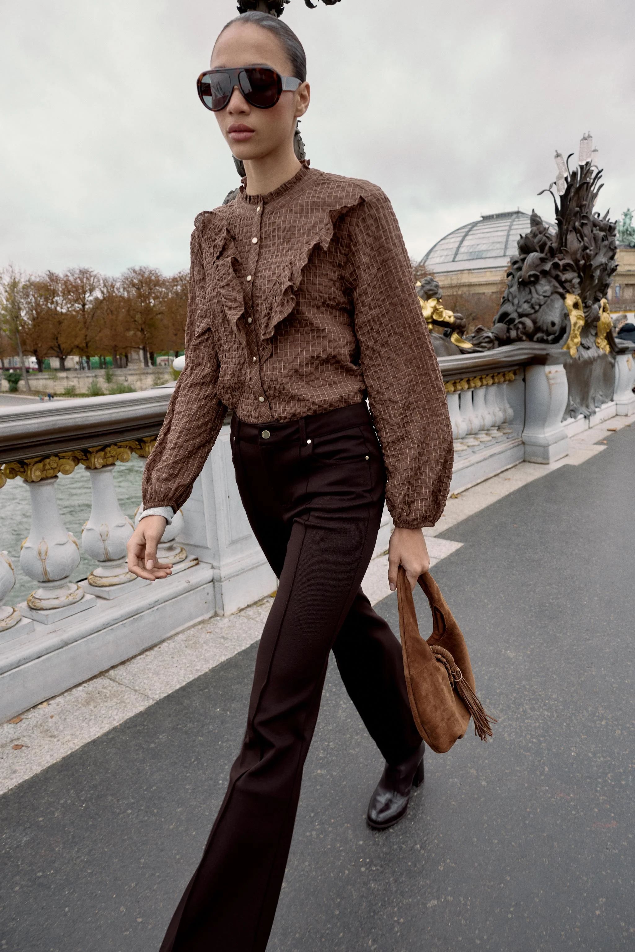 بلوز طرح دار چین دار بلوز طرح دار چین دار