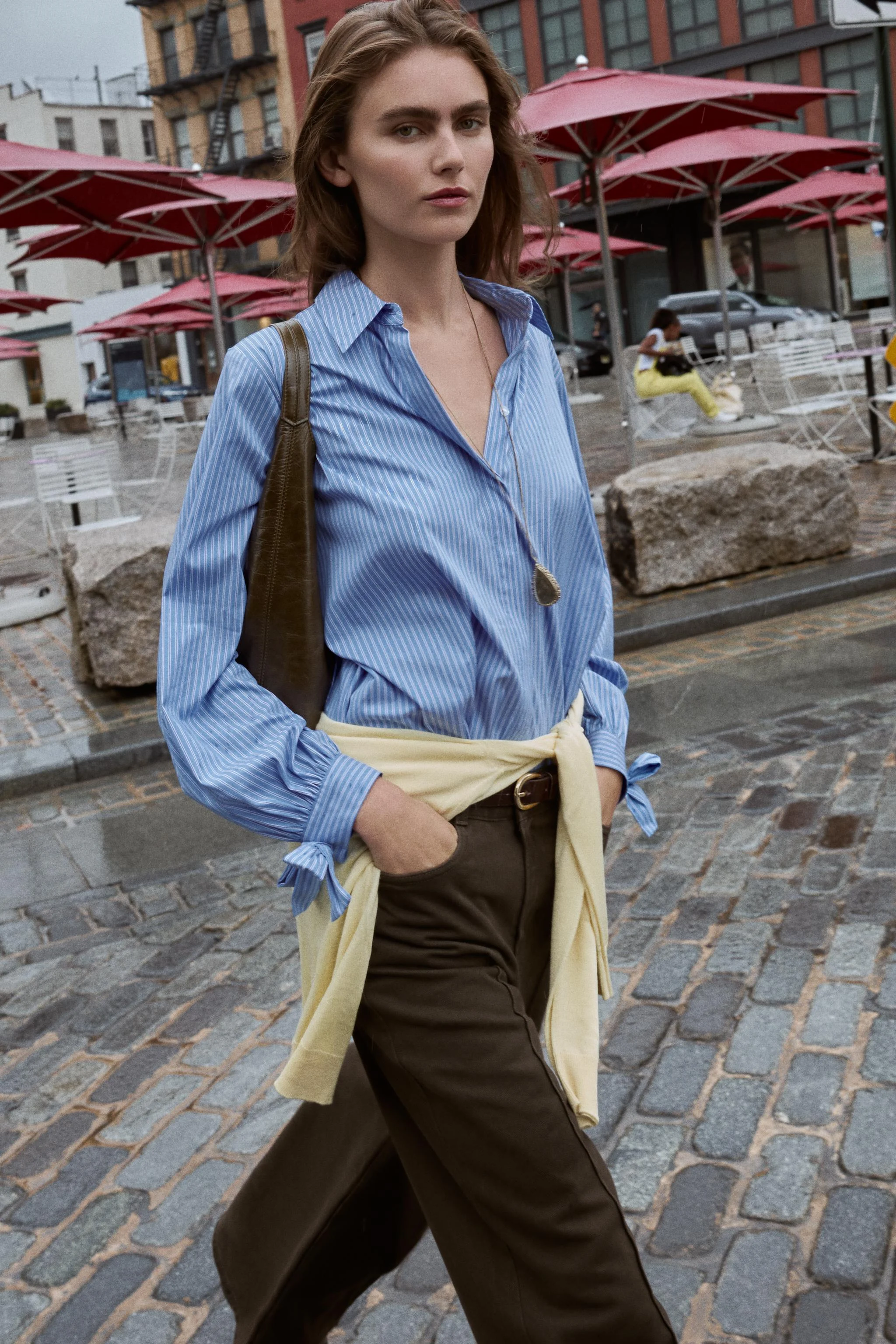 پیراهن پاپلین با جزئیات گره