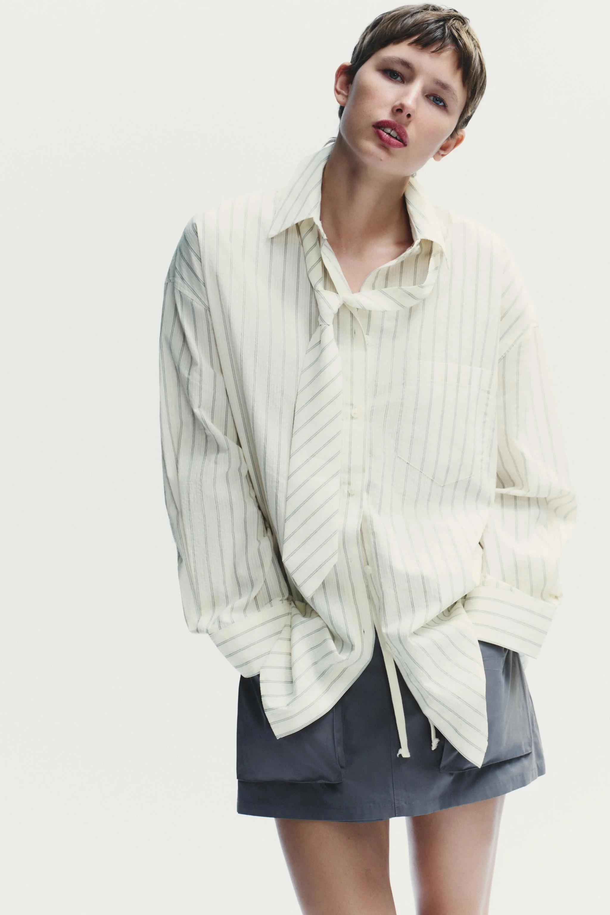 پیراهن بزرگ با بند پیراهن بزرگ با بند