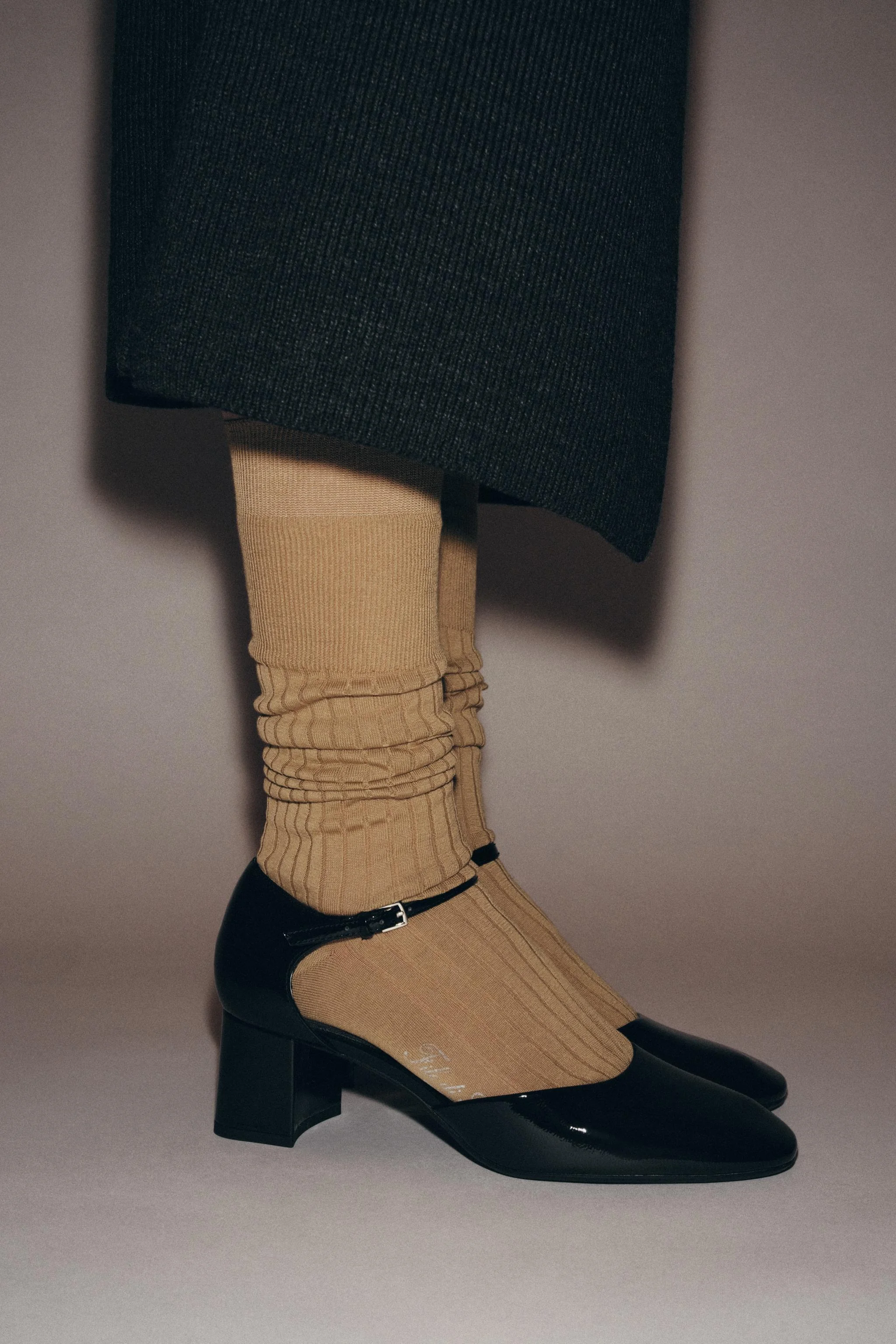 کفش های مری جین با ظاهر ورنی کفش های مری جین با ظاهر ورنی