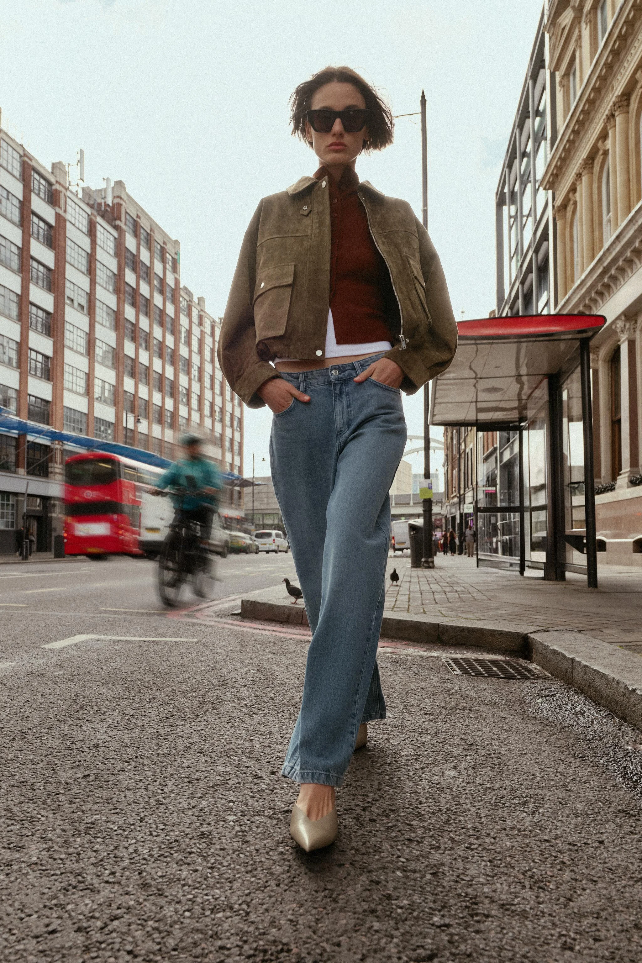 کفش های پشت باز کفش های پشت باز