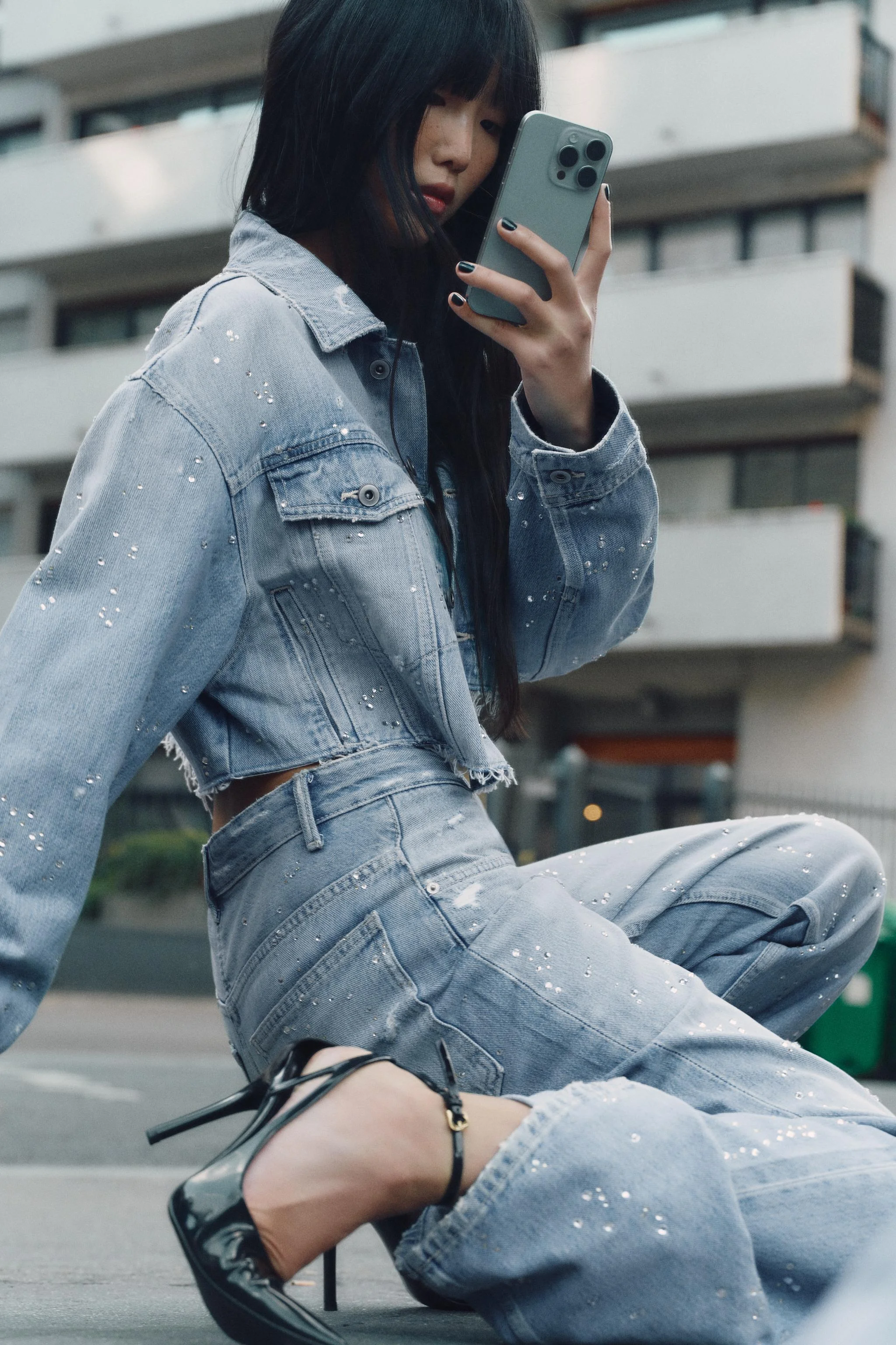 کفش های پاشنه بلند رکابی طرح ورنی کفش های پاشنه بلند رکابی طرح ورنی