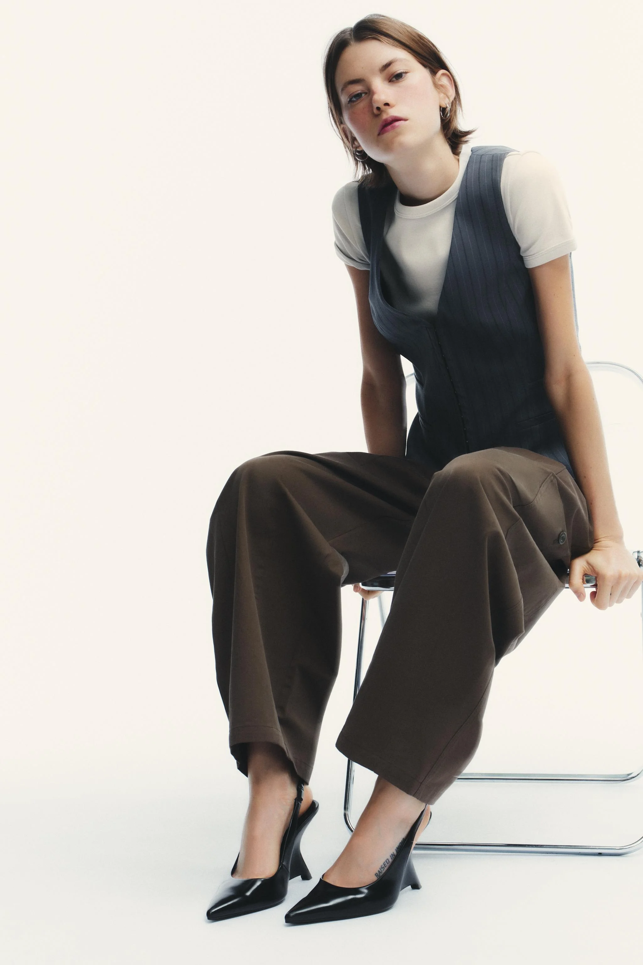 کفش پاشنه دار رکابی