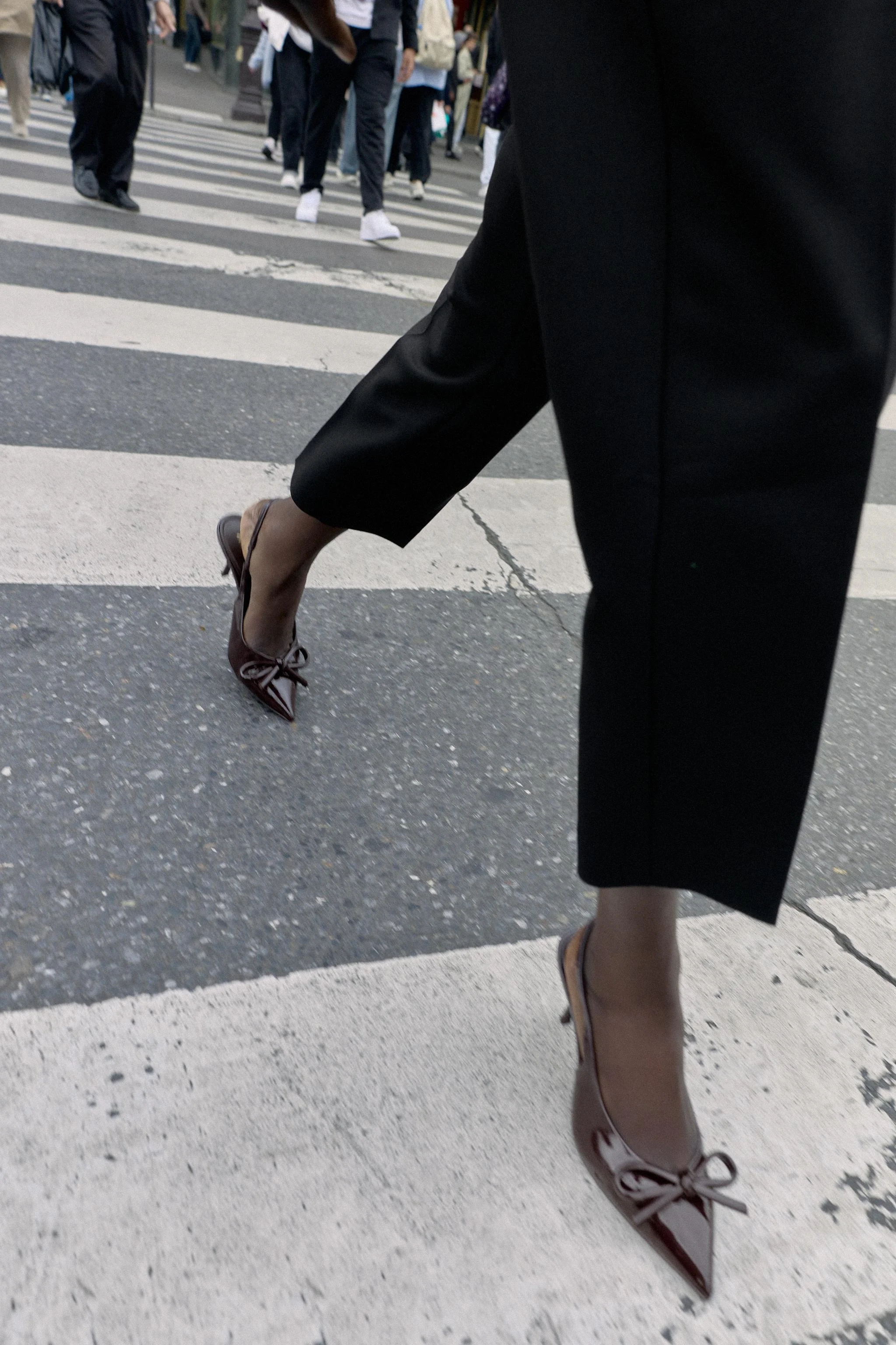 کفش پاشنه بلند پاپیونی