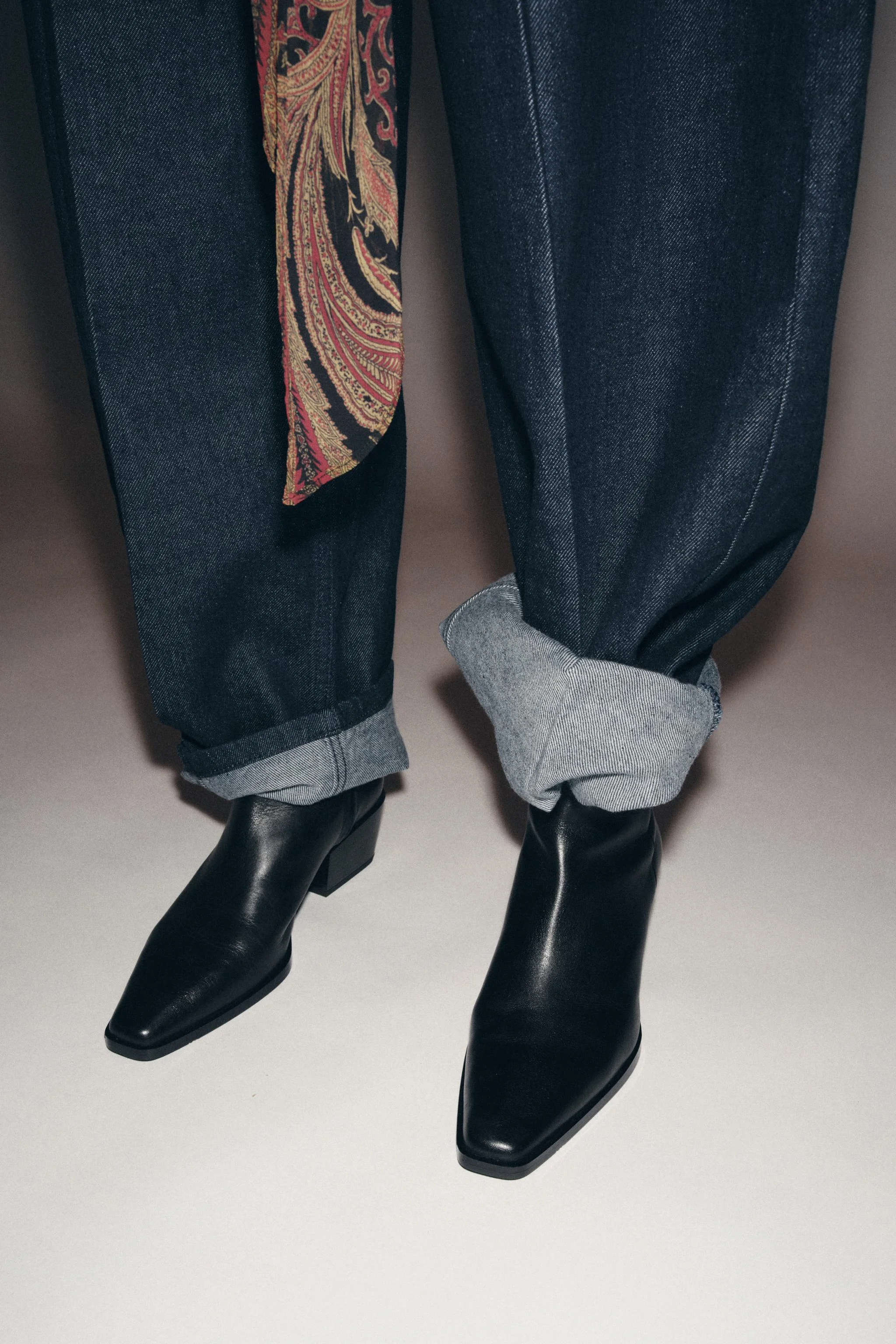 بوت های چرمی ساق دار پهن