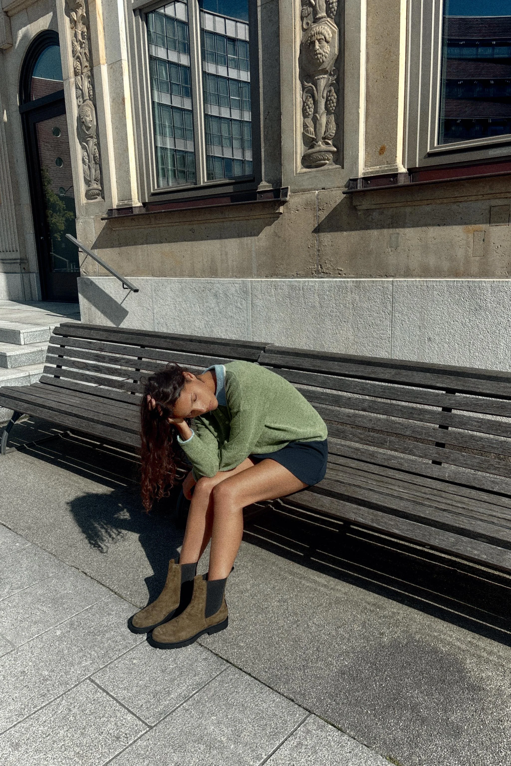 نیم بوت جیر تخت