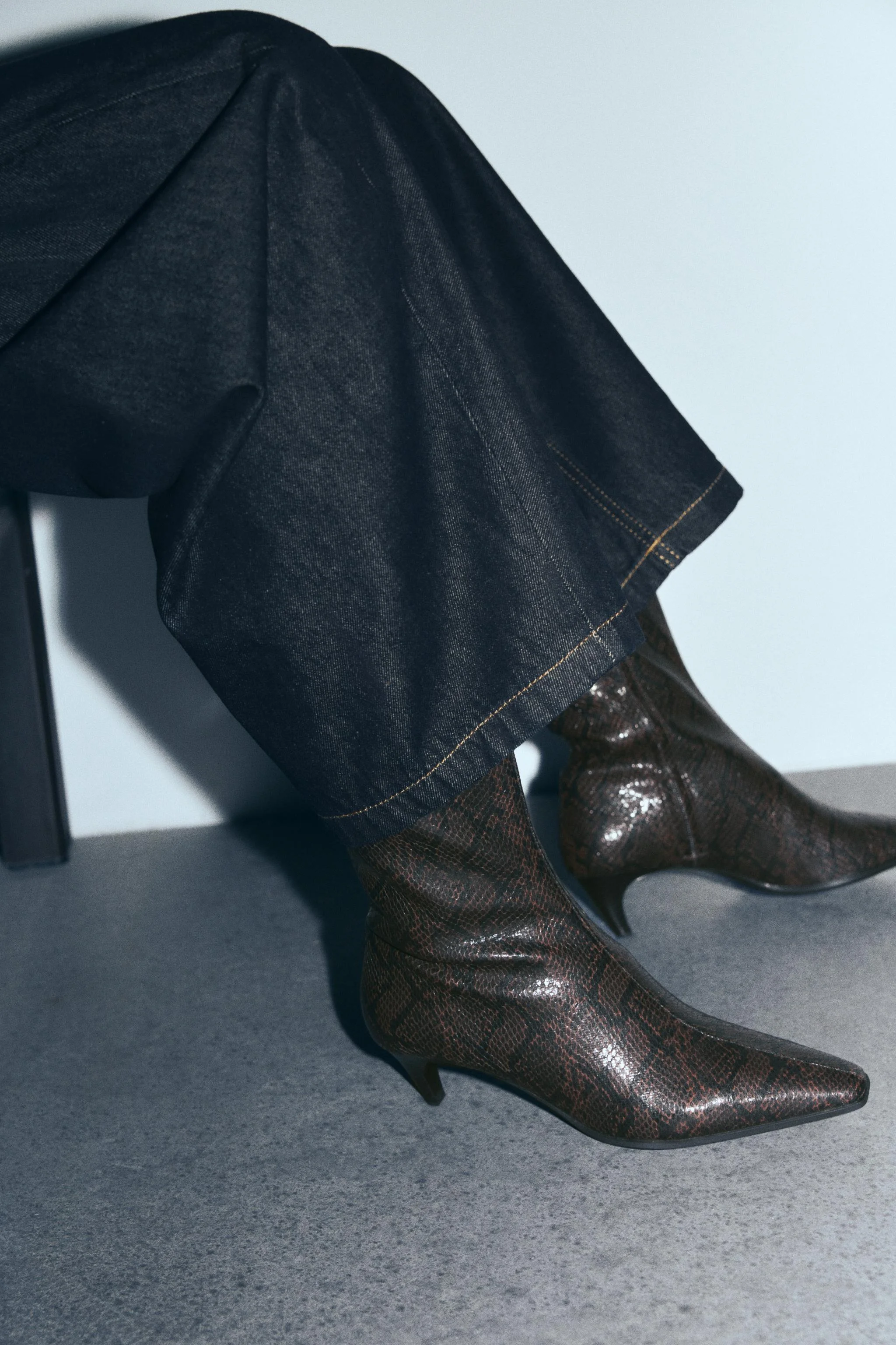 بوت های پاشنه دار طرح حیوانات