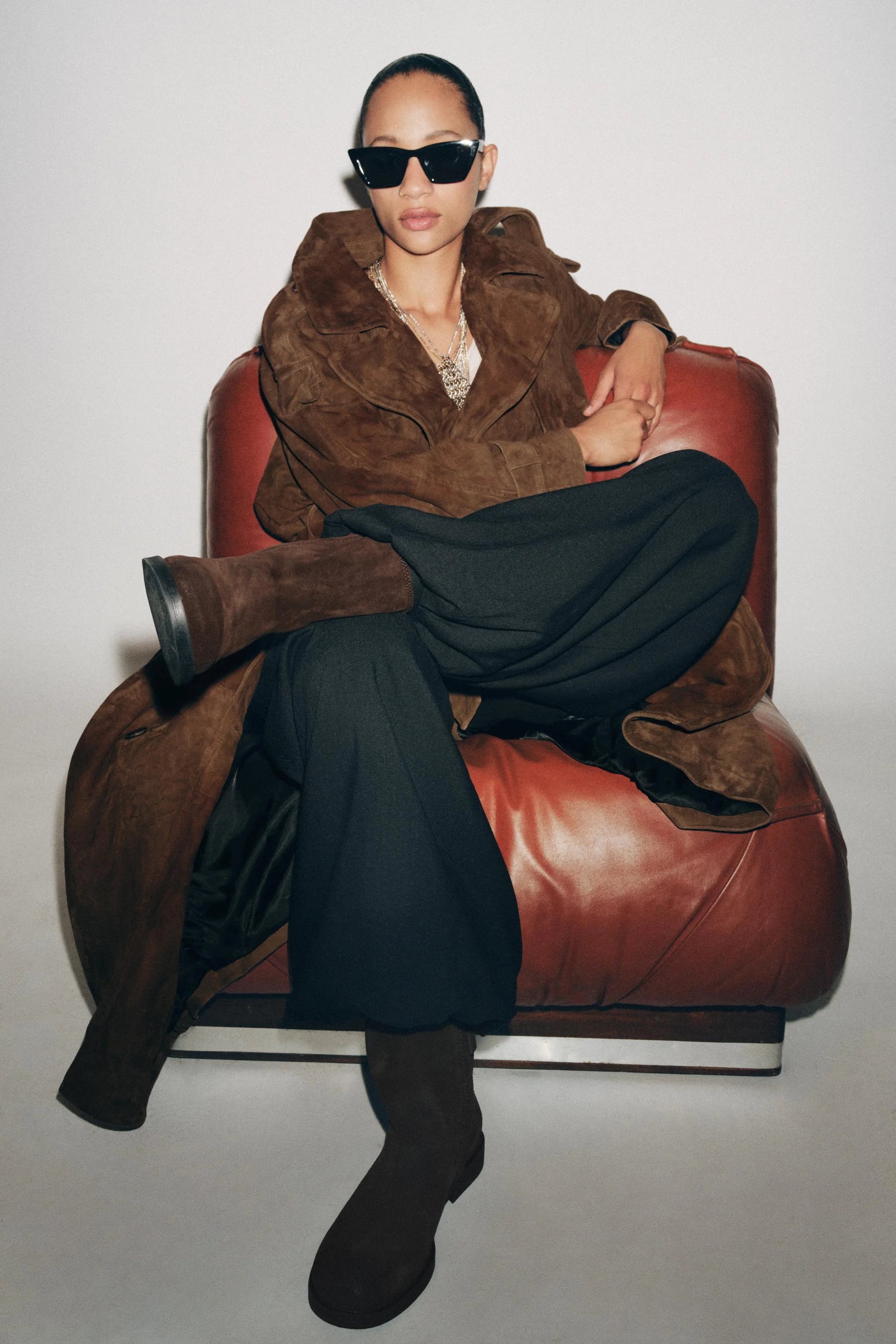 بوت های ساق دار جیر تخت