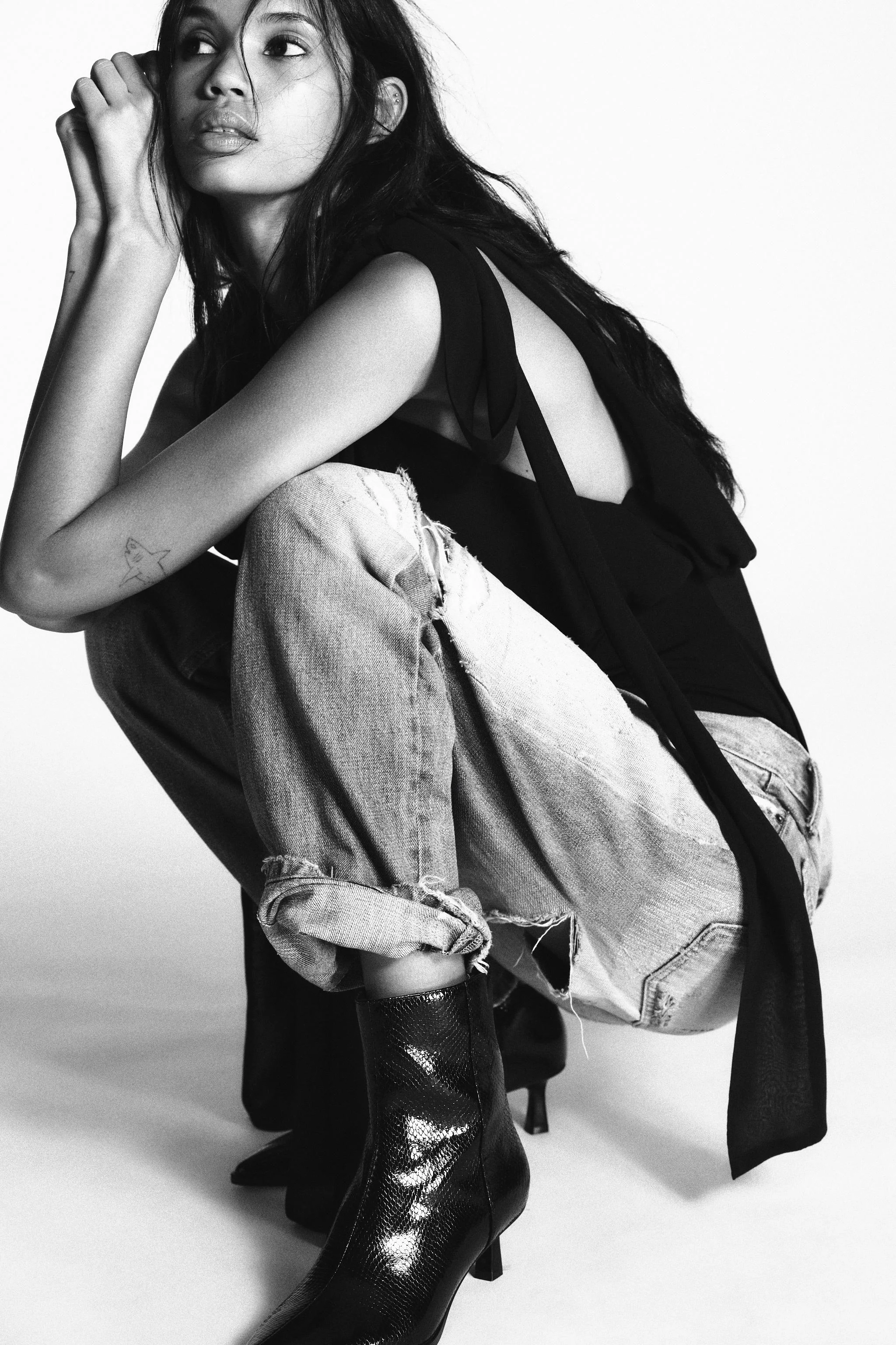 نیم بوت پاشنه دار طرح دار