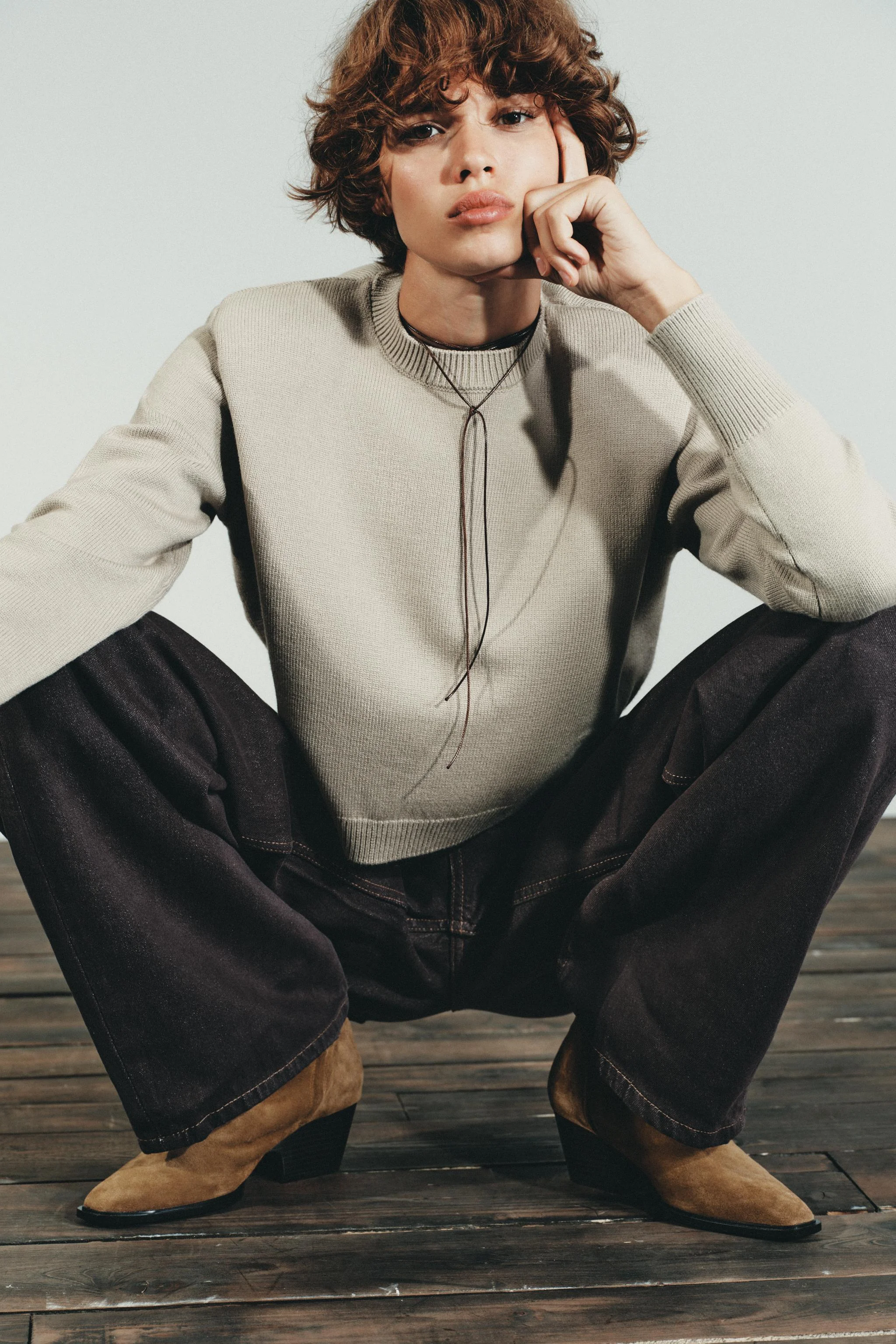 نیم بوت پاشنه دار از جنس جیر