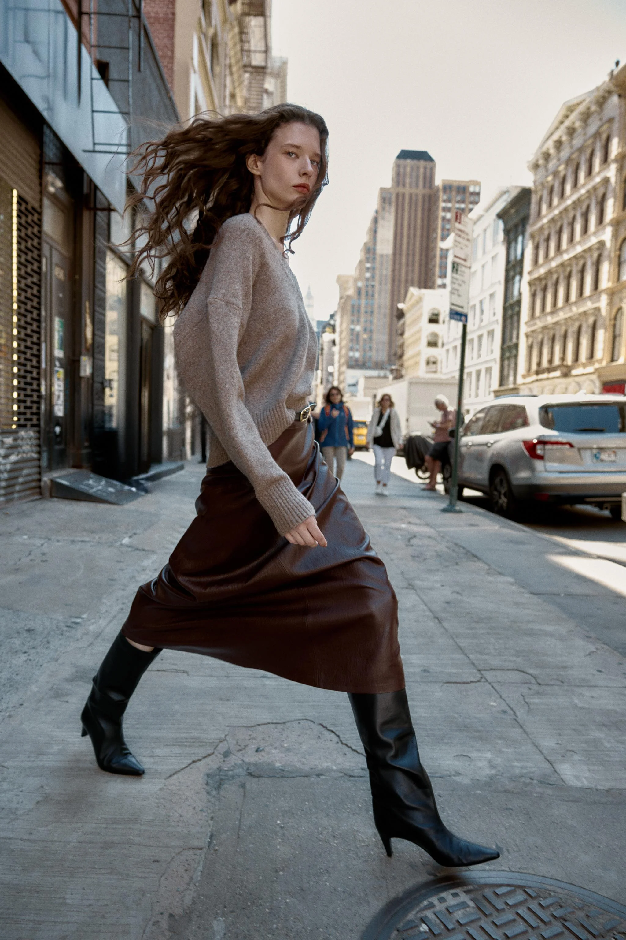 بوت پاشنه بچه گربه چرمی