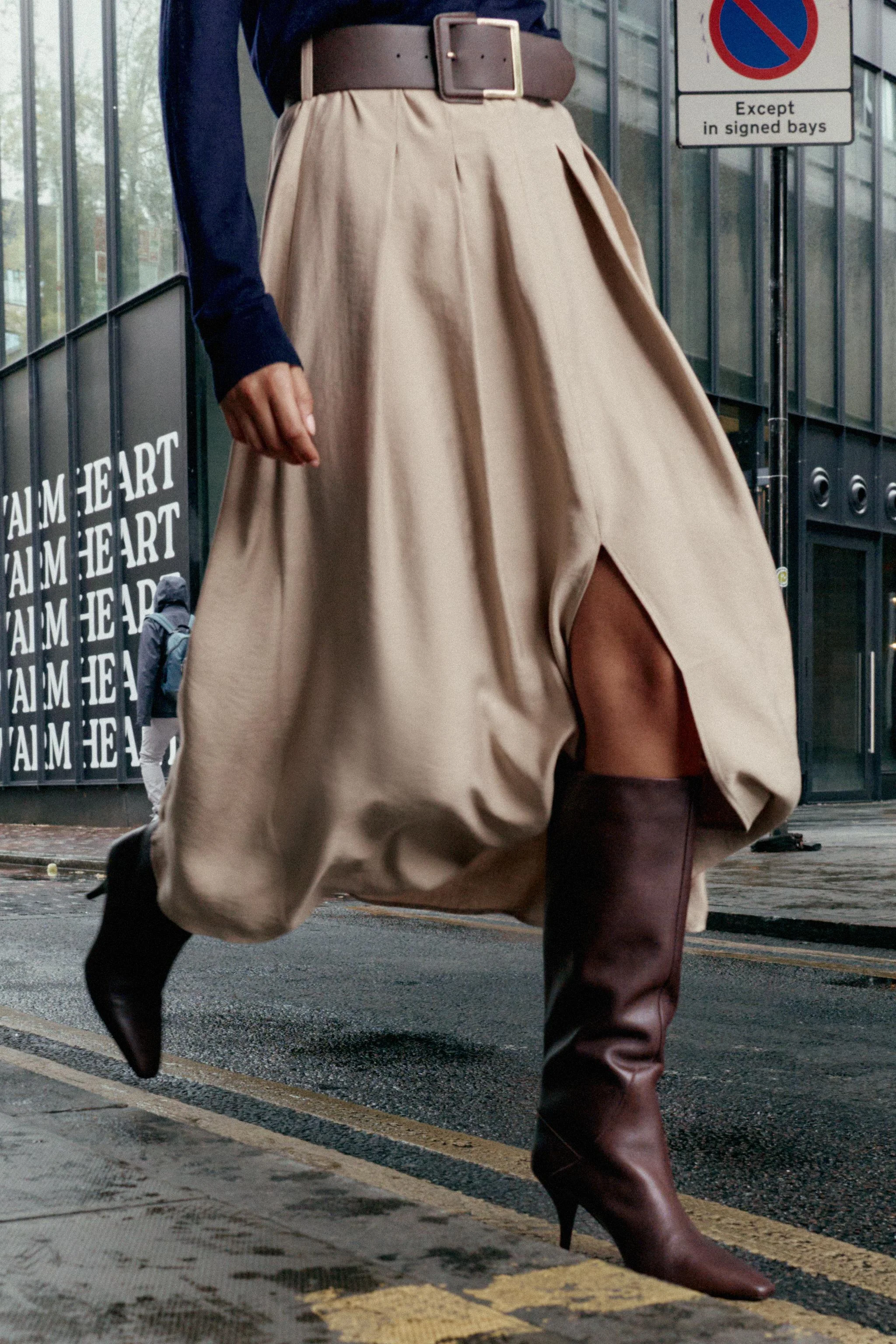 کفش های پاشنه دار چرمی