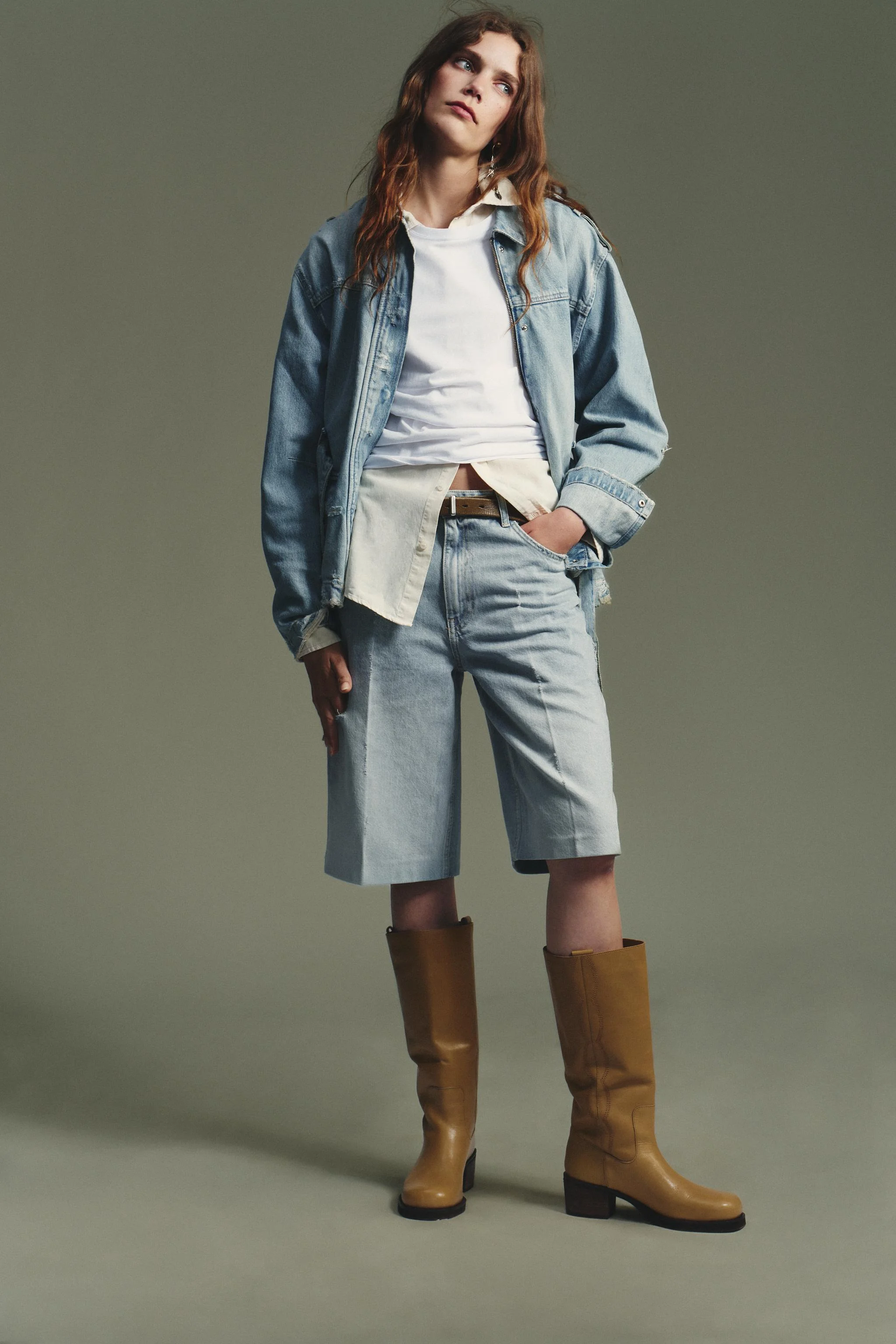 چکمه های چرمی با دوخت تزئینی