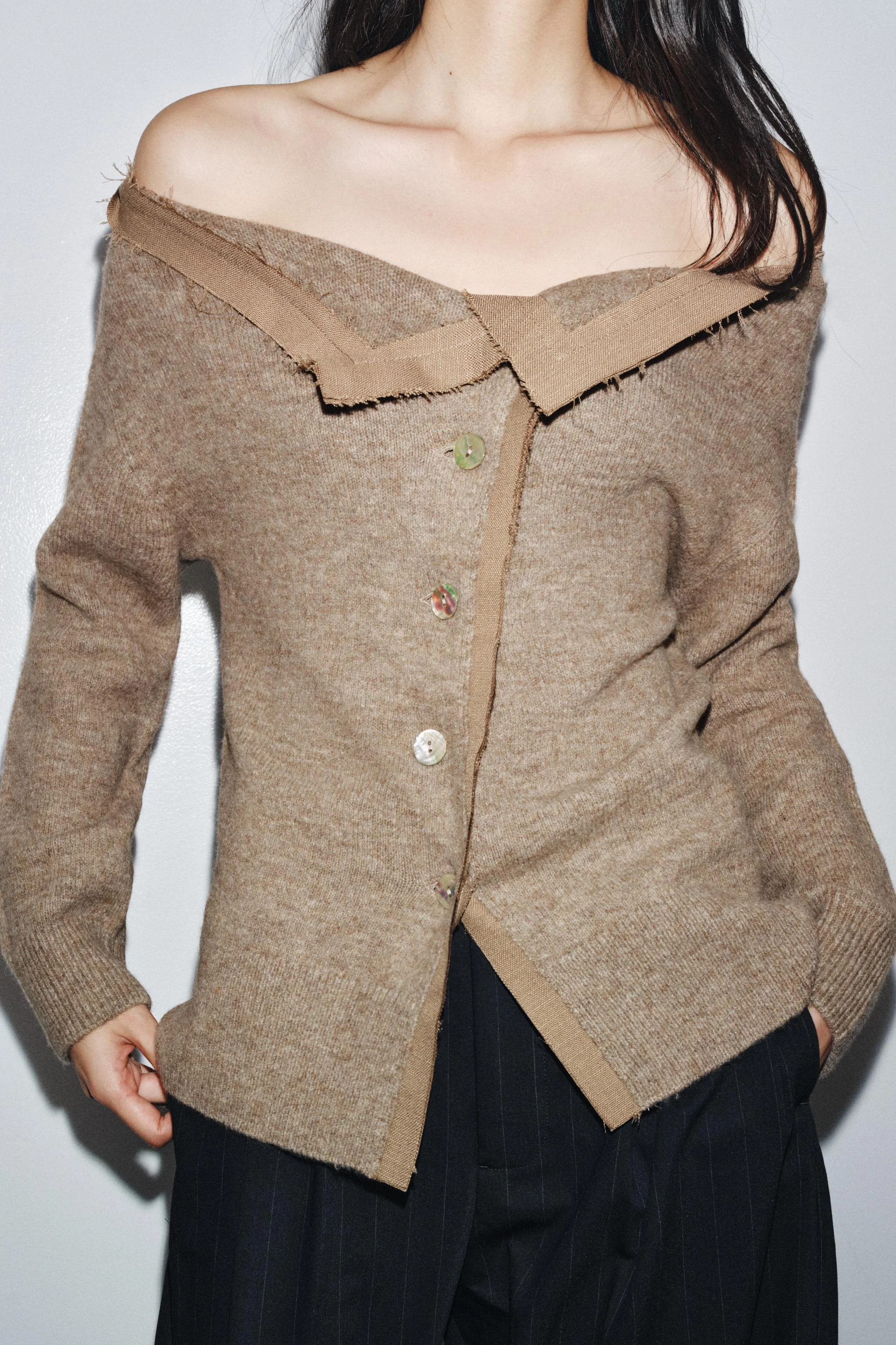 کاردیگان یقه قایقی