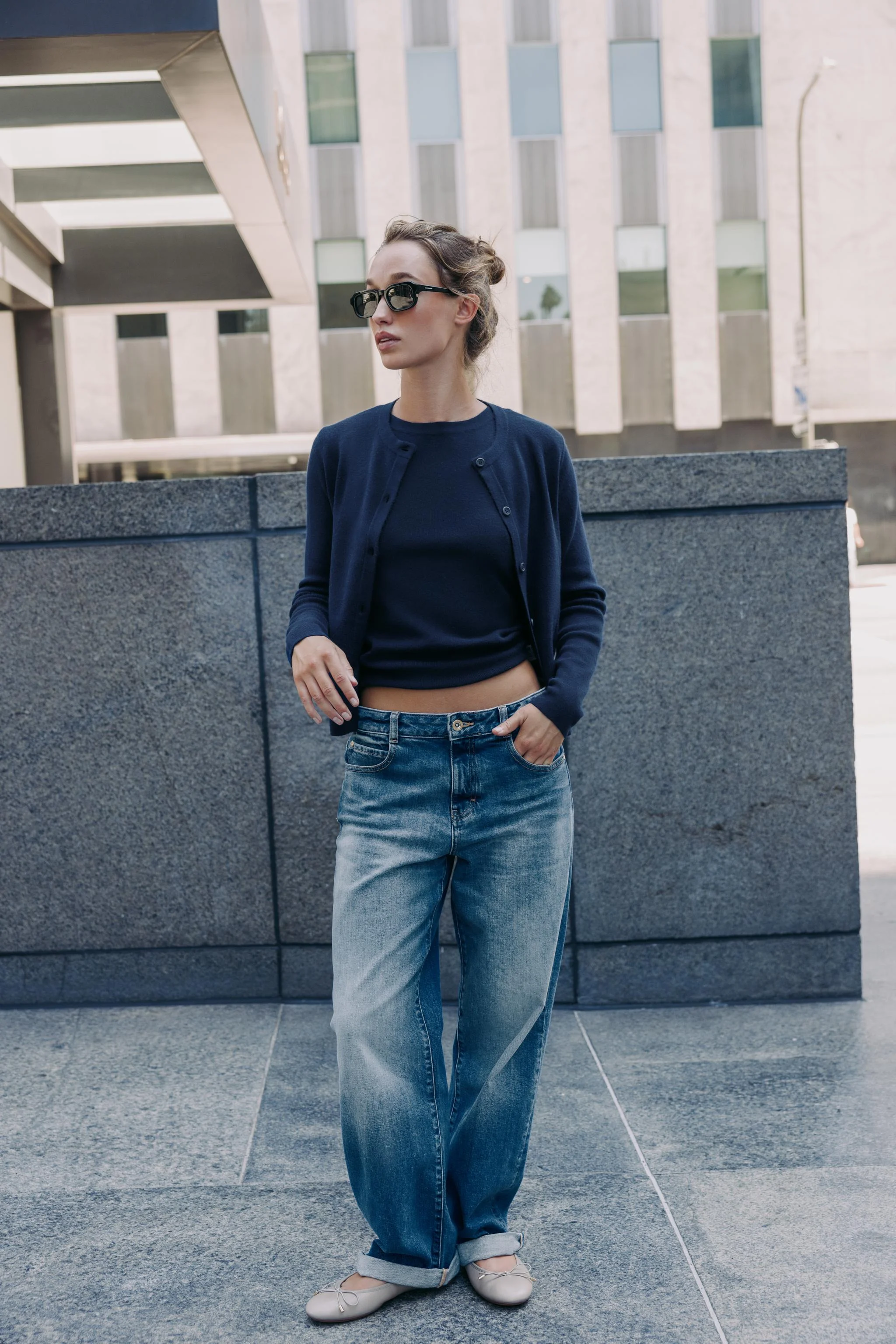 کاردیگان بافت ساده با دکمه کاردیگان بافت ساده با دکمه