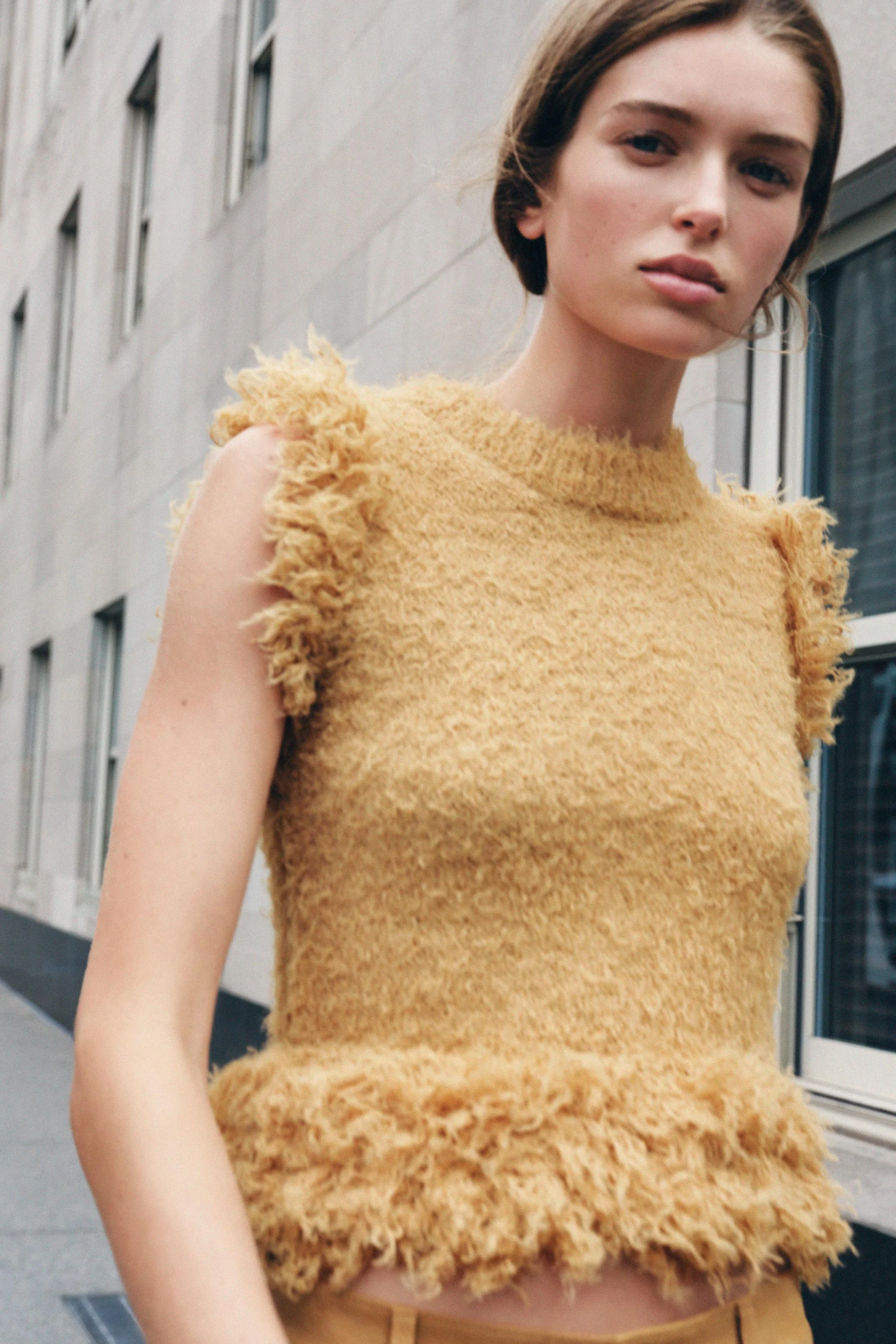 جلیقه بافتنی خز مصنوعی جلیقه بافتنی خز مصنوعی