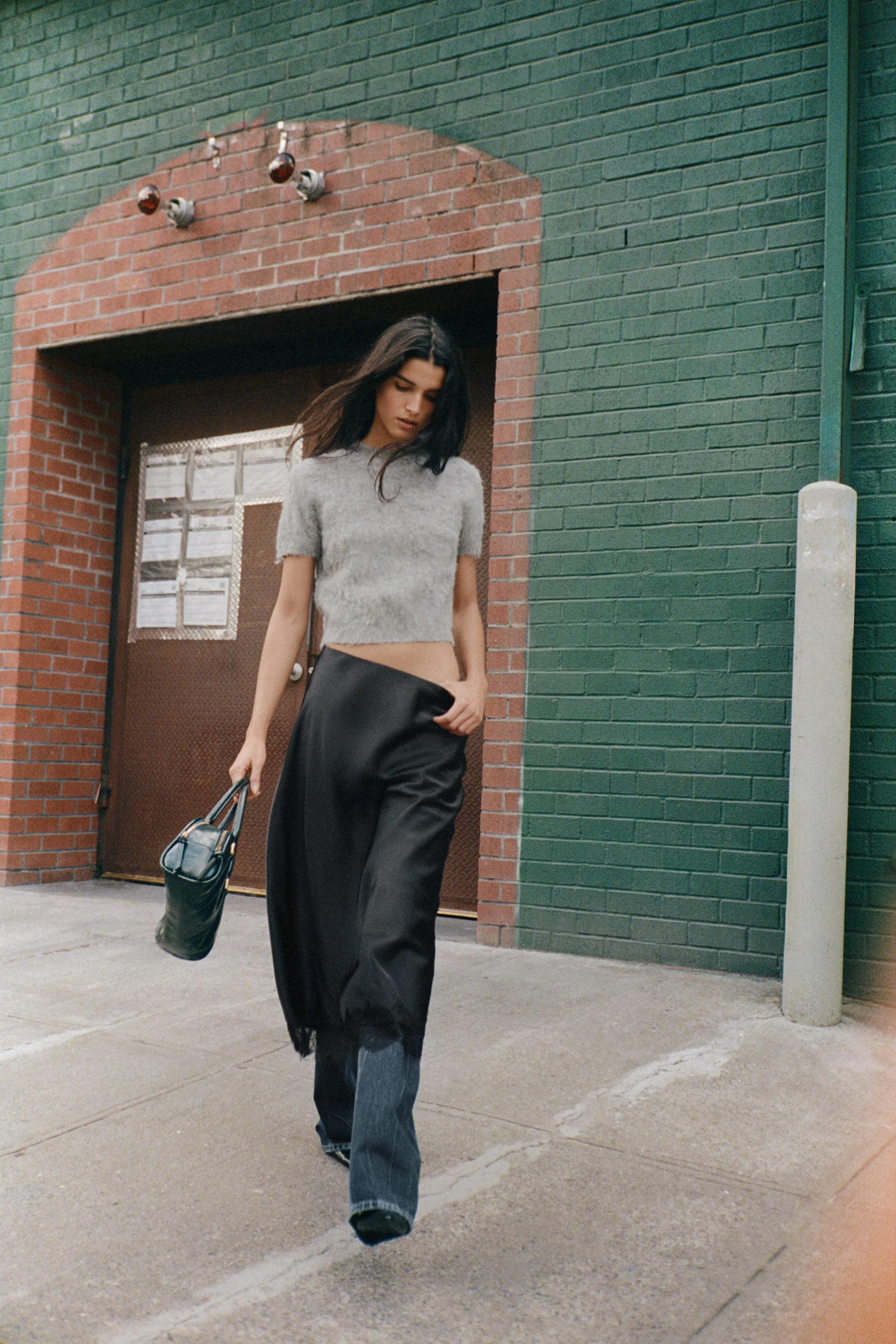 پلیور بافتنی آستین کوتاه پلیور بافتنی آستین کوتاه