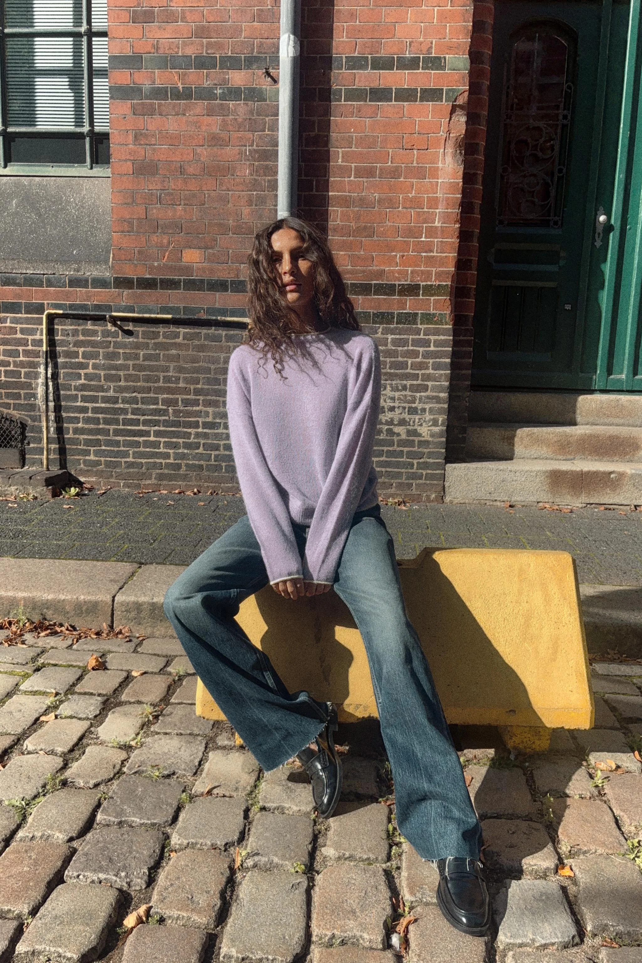 پلیور بافتنی با تزیینات متضاد