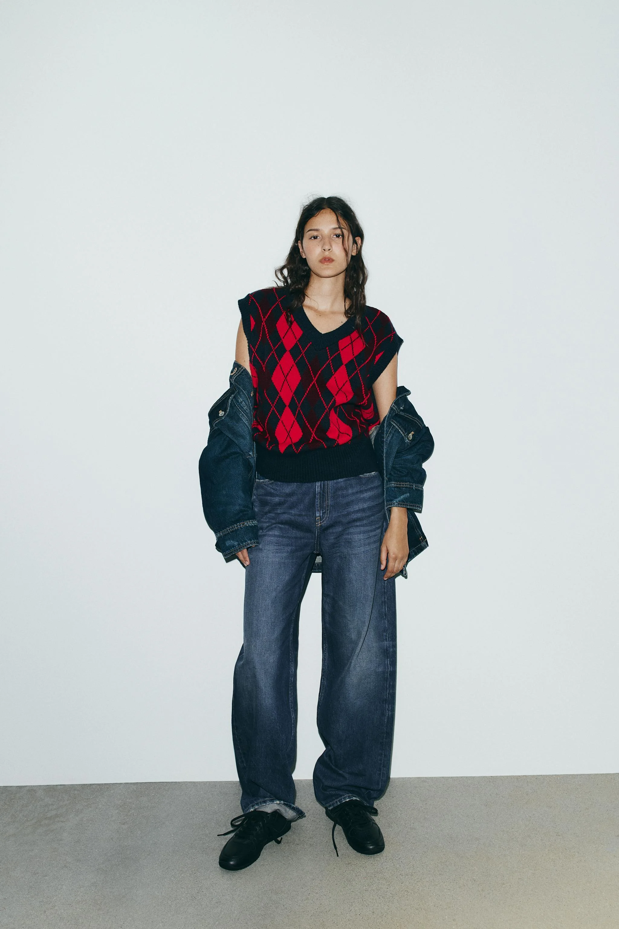 جلیقه بافتنی طرح لوزی بزرگ