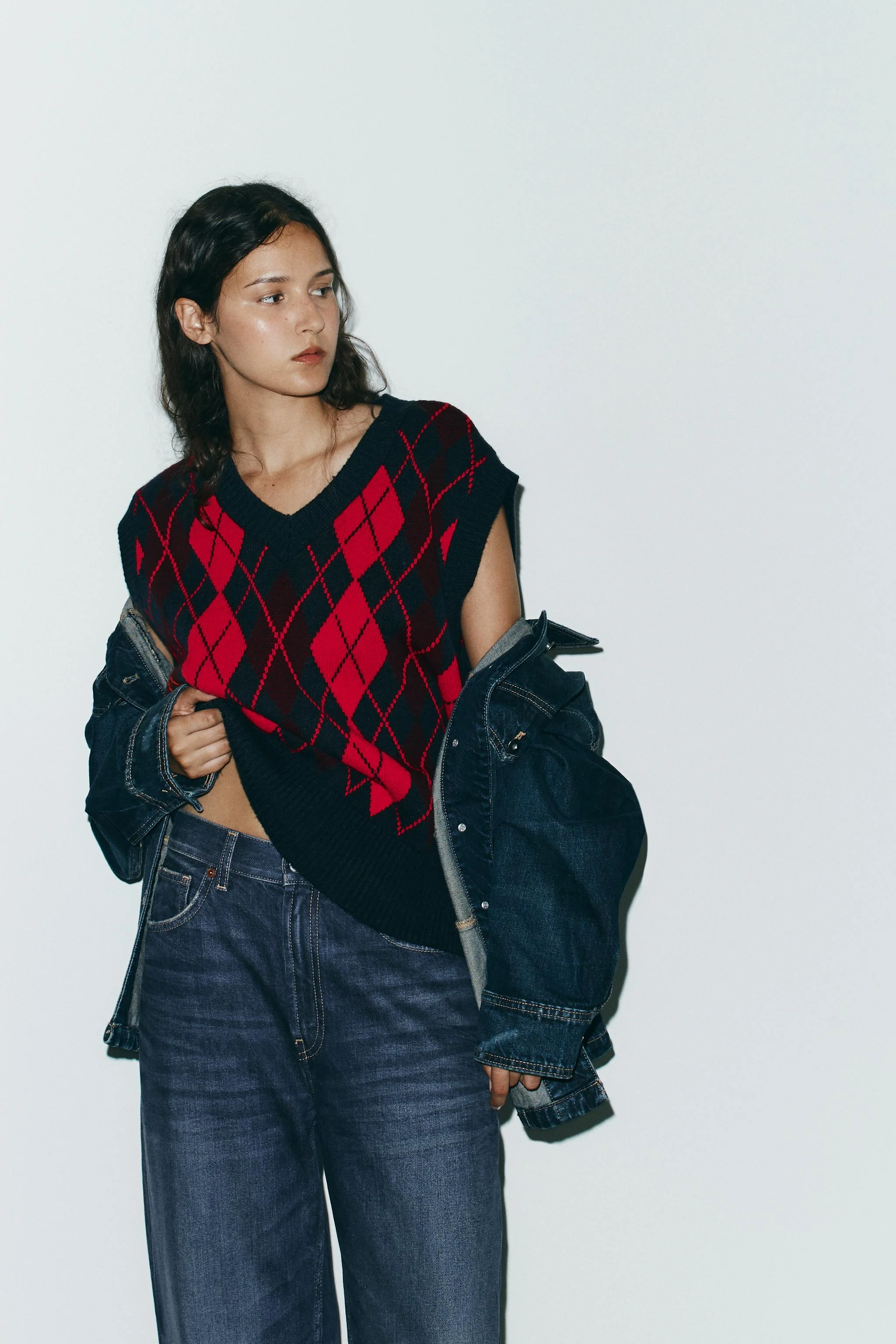 جلیقه بافتنی طرح لوزی بزرگ