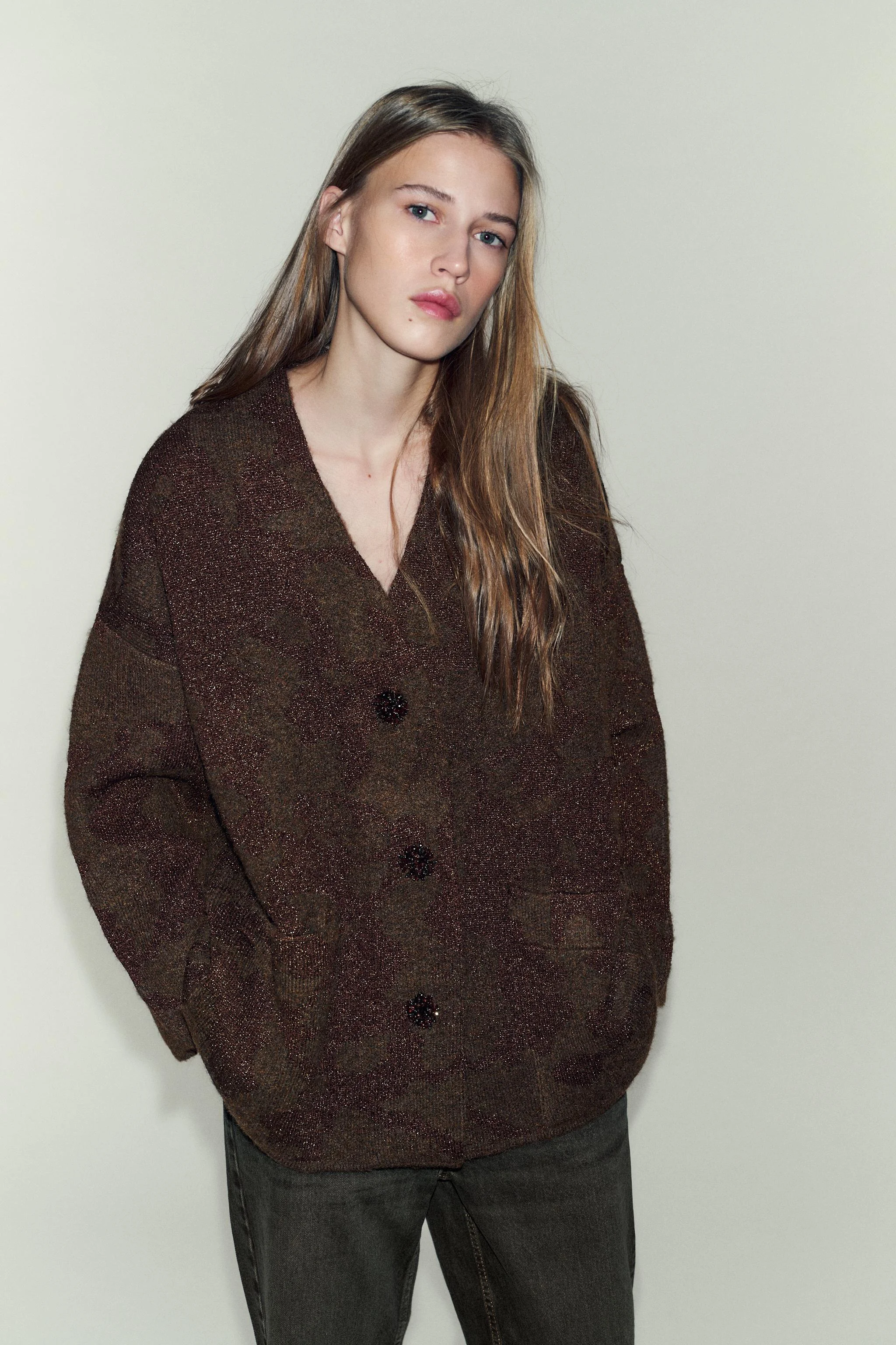 ژاکت بافتنی با نخ متالیک ژاکت بافتنی با نخ متالیک