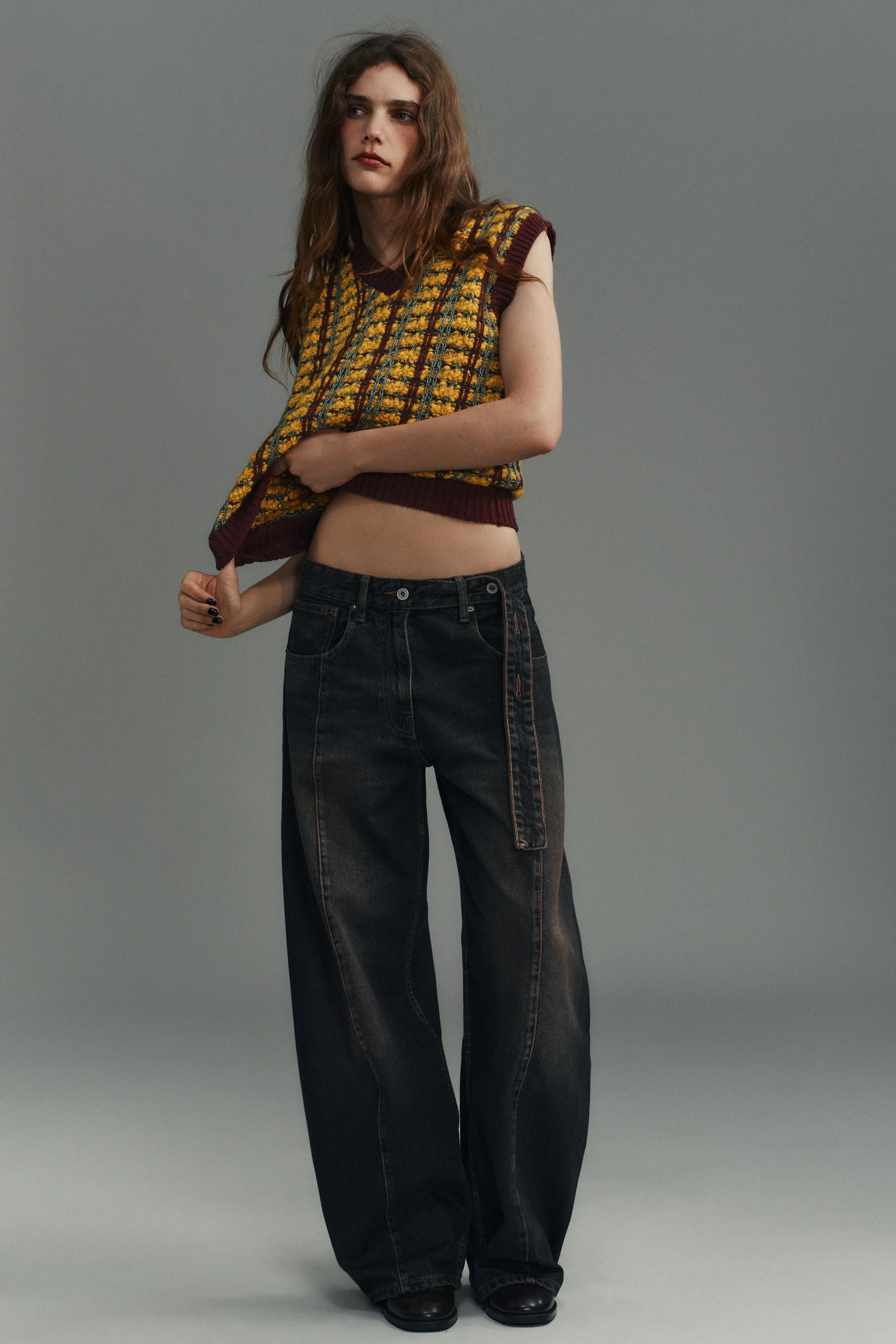 جلیقه بافتنی طرح دار