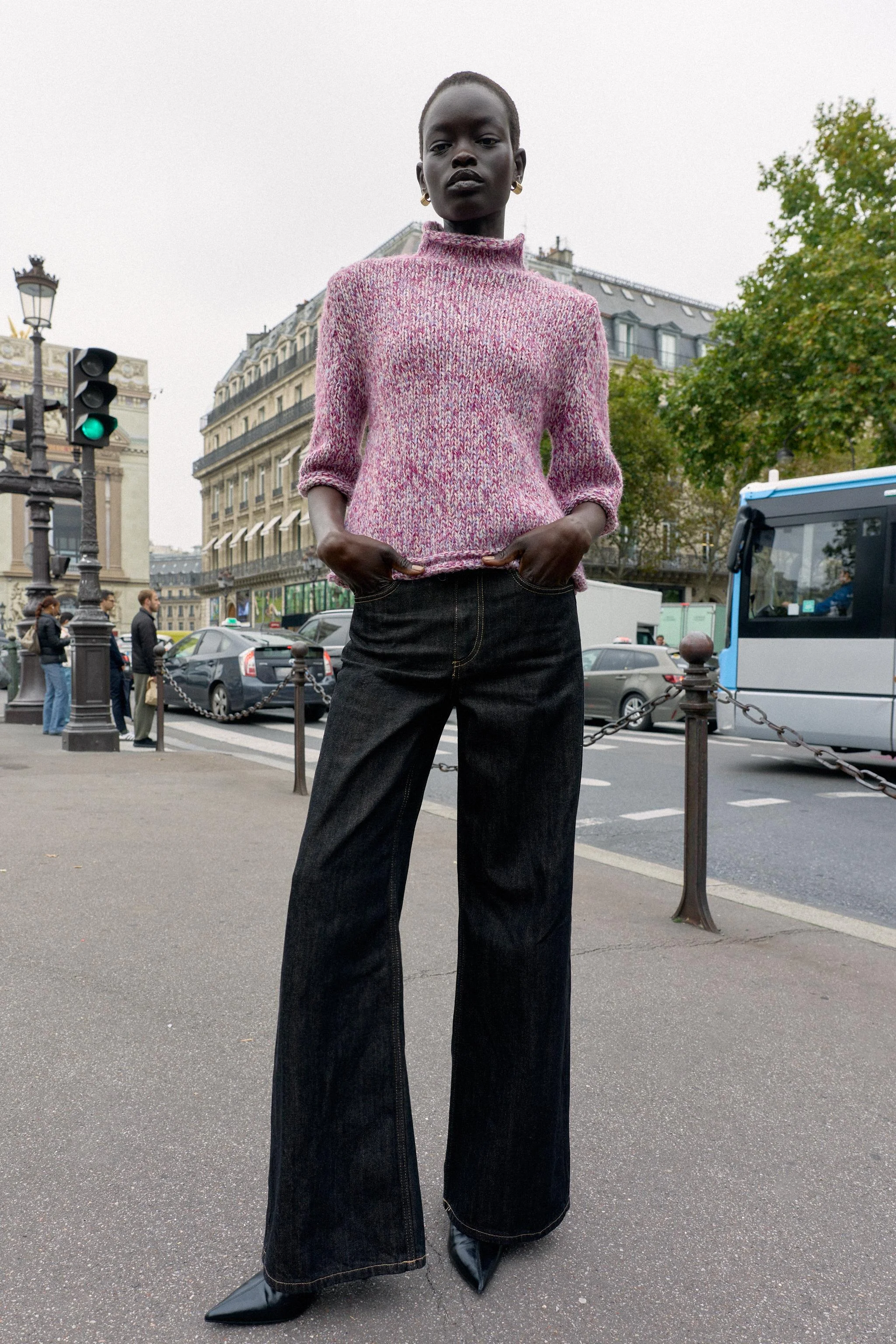 پلیور بافتنی چند رنگ با یقه ایستاده و آستین سه ربع