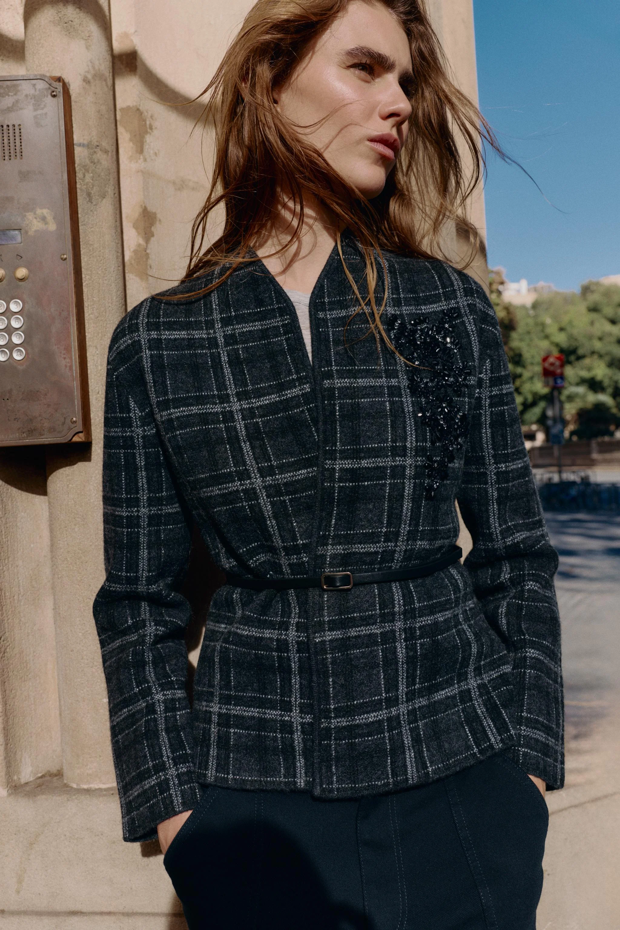 کاردیگان بافتنی طرح دار با کمربند