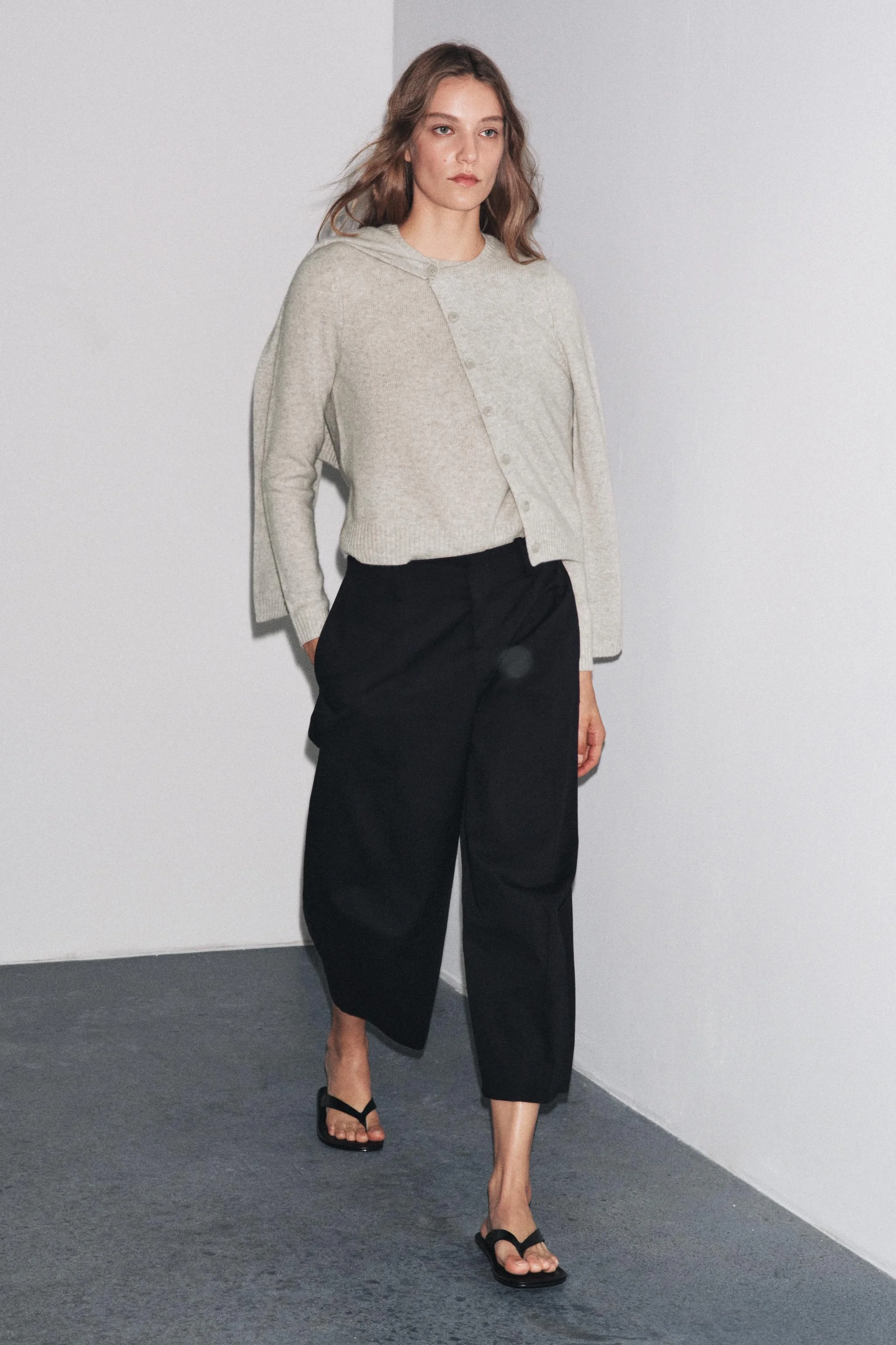 ژاکت کشباف پشمی آستین بلند ژاکت کشباف پشمی آستین بلند